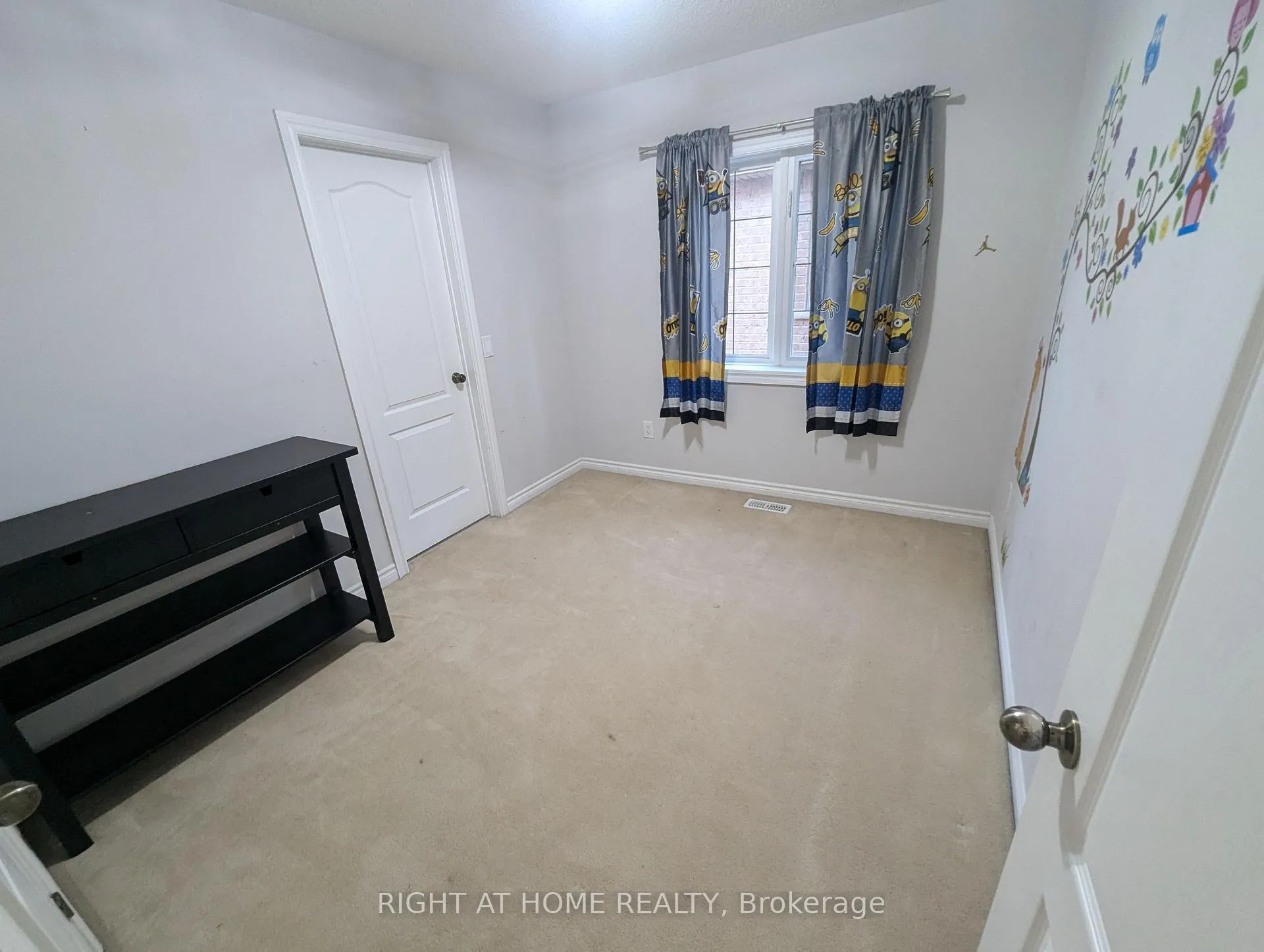 Photo 7 of Unit 55, 3038 Haines Road, Mississauga, Applewood — HOMEH