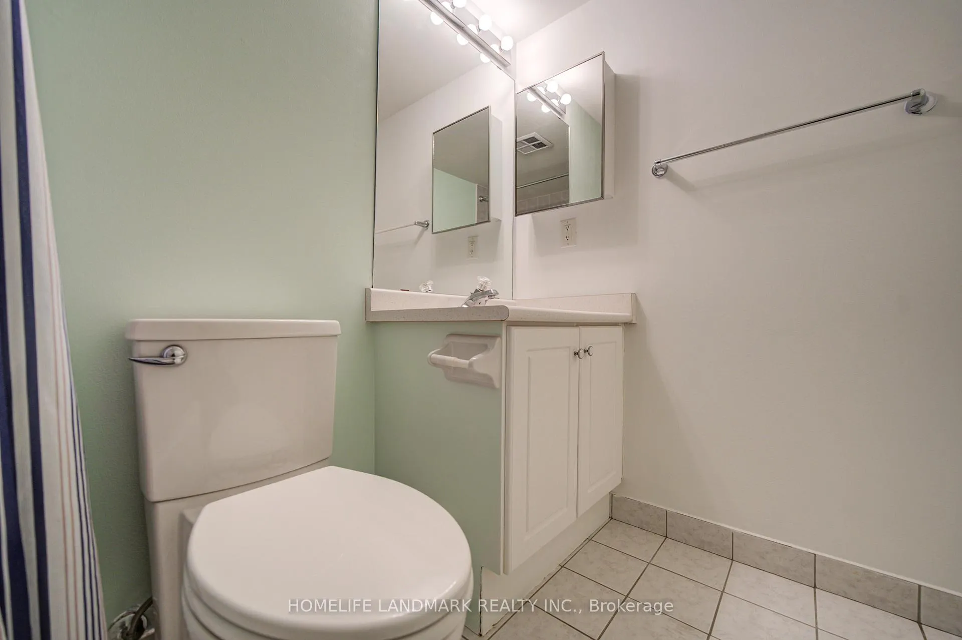 Photo 12 of Unit 1003, 43 Eglinton Avenue E, Toronto, Mount Pleasant East — HOMEH