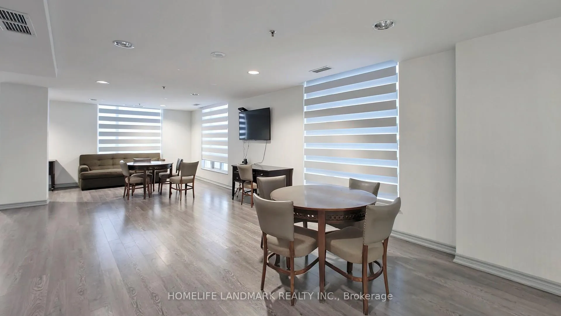 Photo 19 of Unit 1003, 43 Eglinton Avenue E, Toronto, Mount Pleasant East — HOMEH
