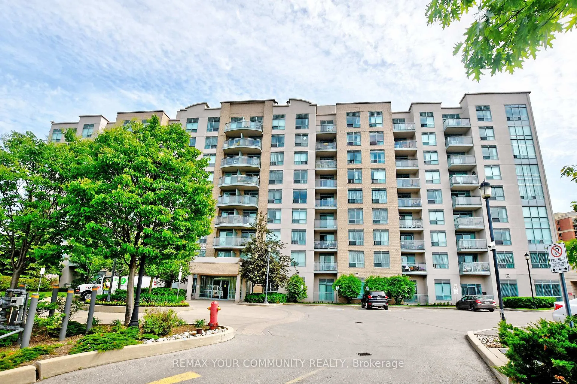 Front of Unit PH20, 51 Baffin Court