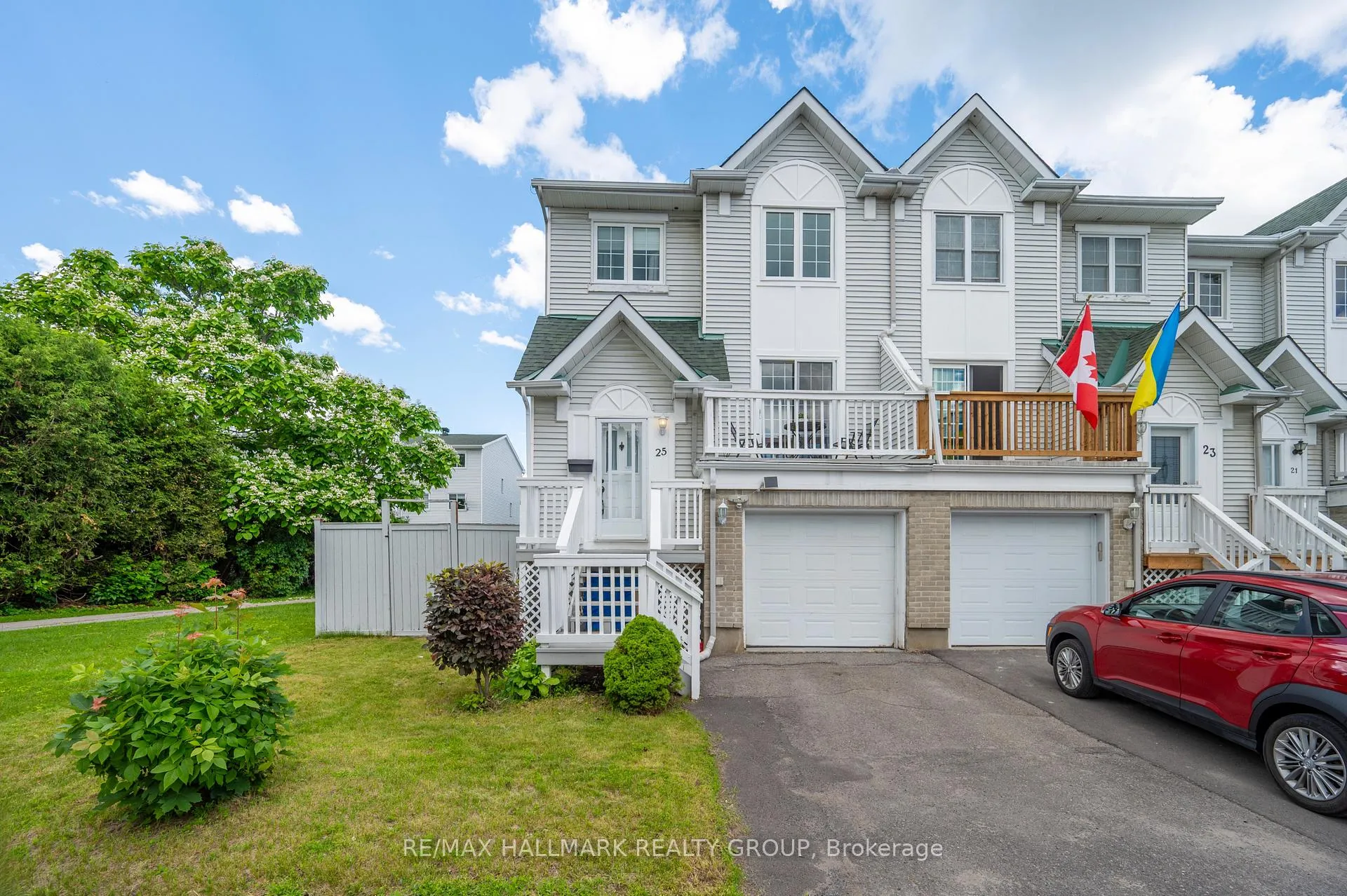 Photo 1 of Unit 36, 25 Castlegreen Private, Ottawa, Hunt Club Park/Greenboro — HOMEH