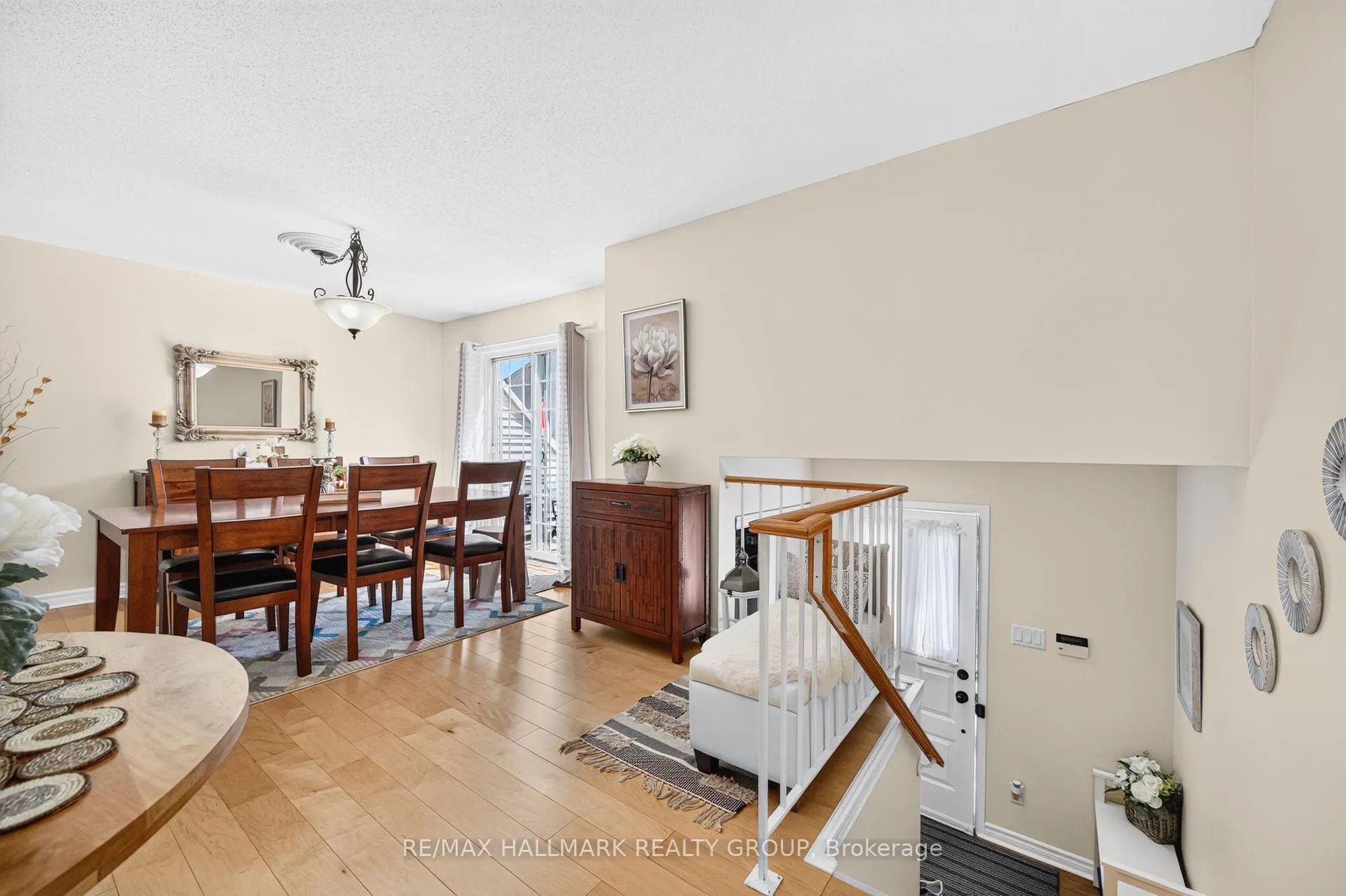 Photo 9 of Unit 36, 25 Castlegreen Private, Ottawa, Hunt Club Park/Greenboro — HOMEH