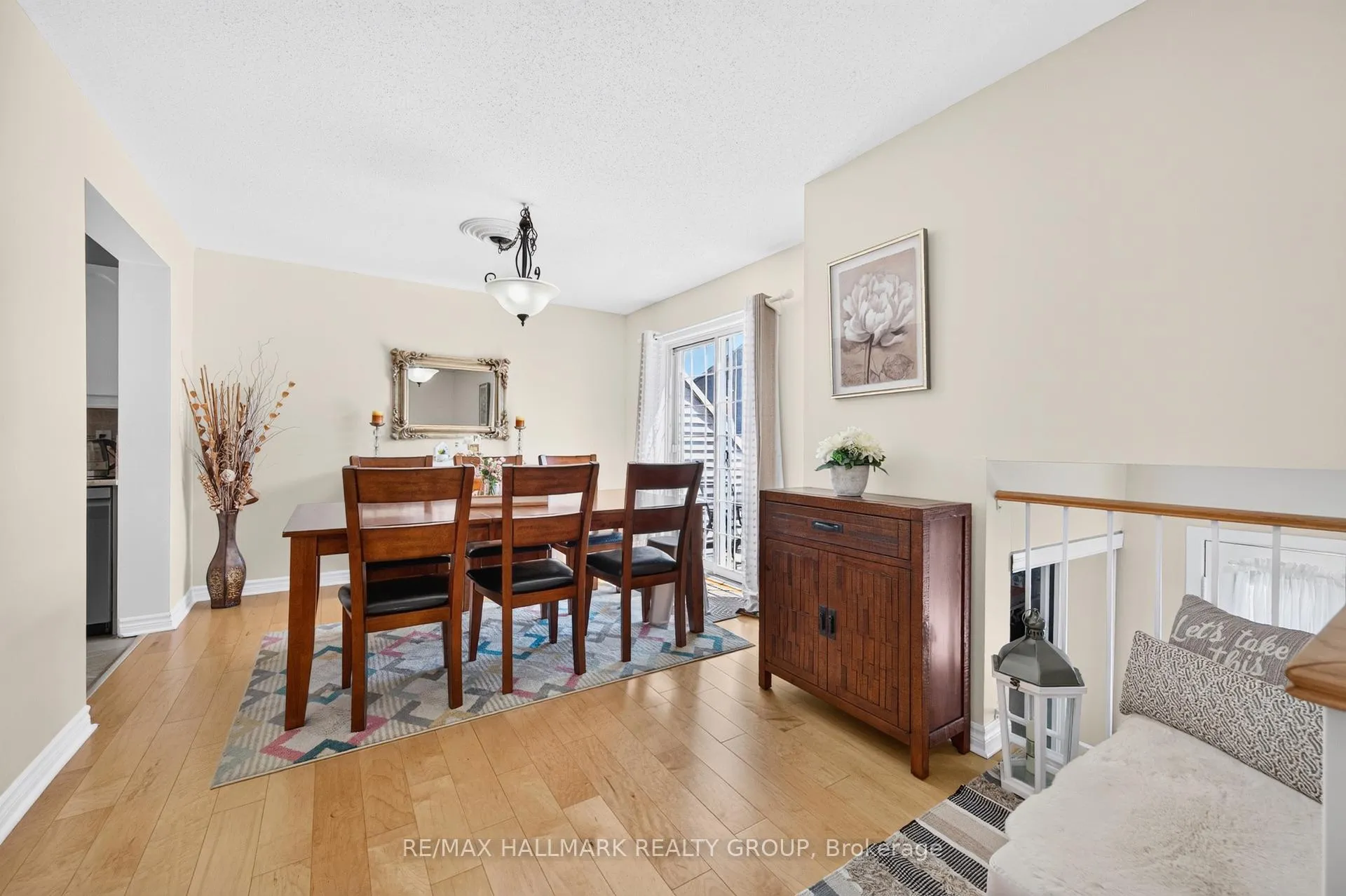 Photo 10 of Unit 36, 25 Castlegreen Private, Ottawa, Hunt Club Park/Greenboro — HOMEH
