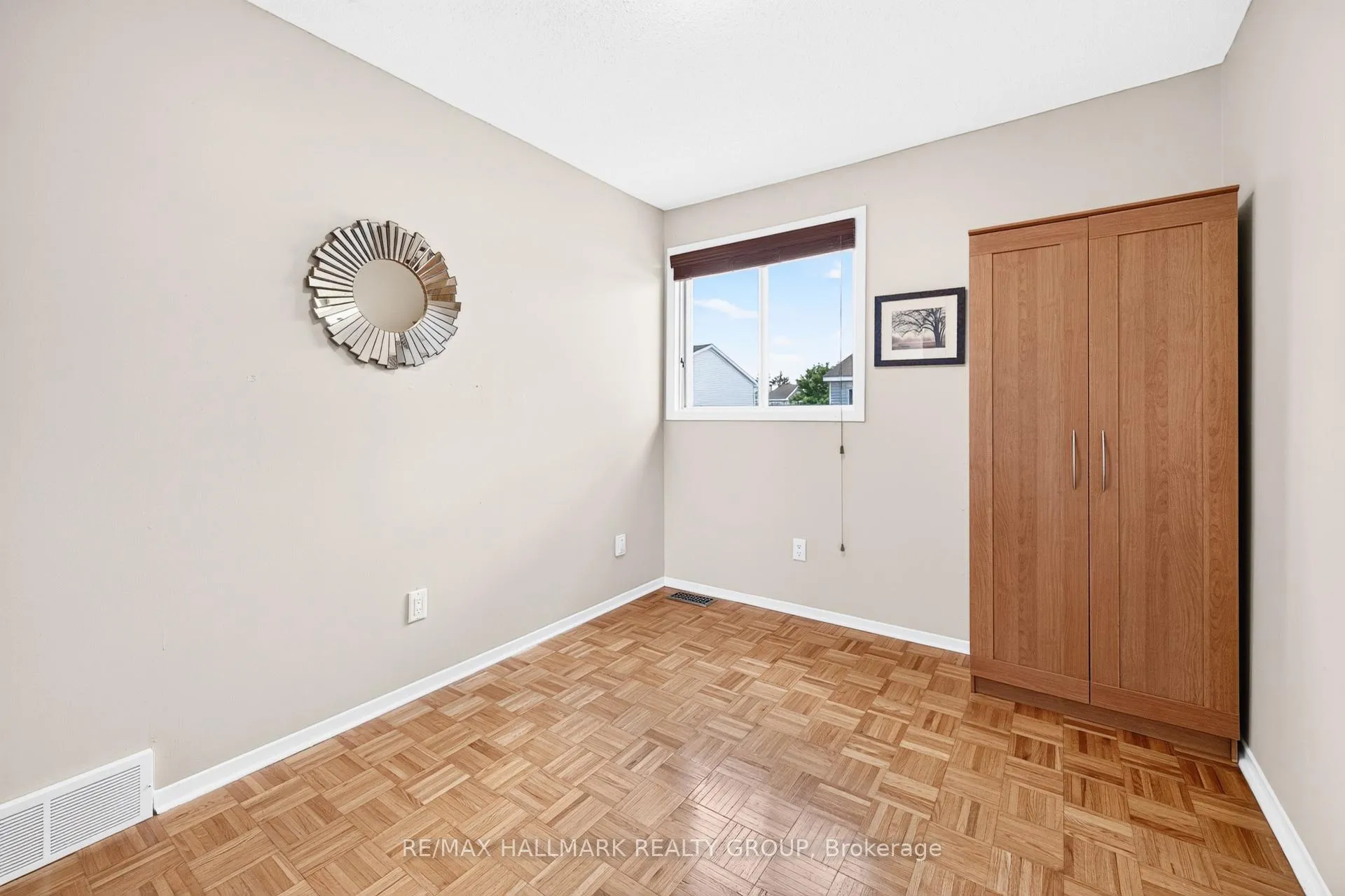 Photo 28 of Unit 36, 25 Castlegreen Private, Ottawa, Hunt Club Park/Greenboro — HOMEH