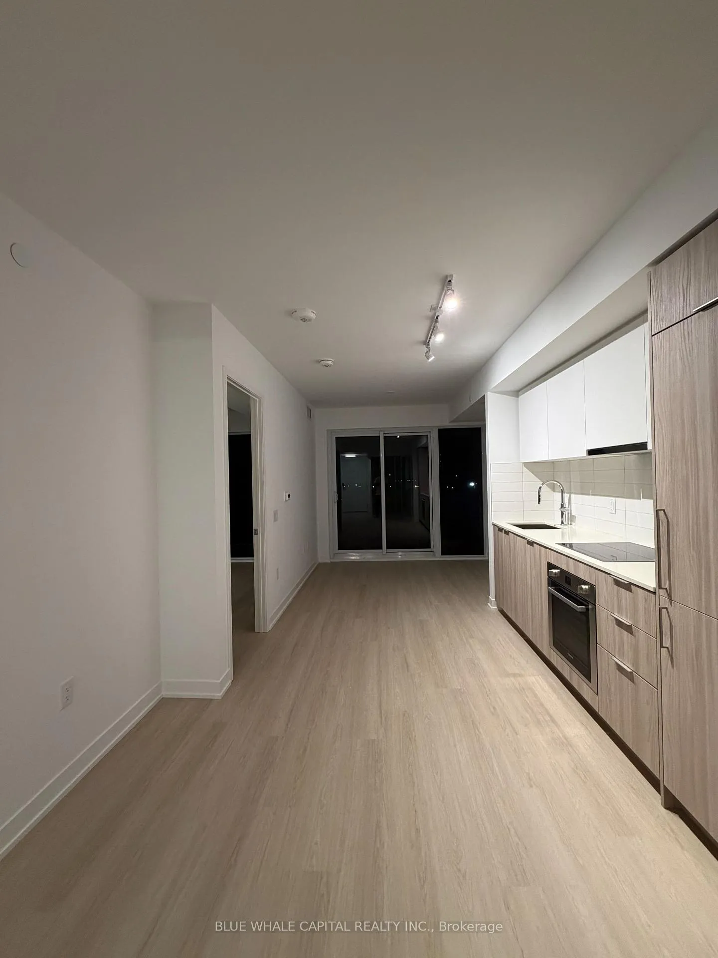 Photo 7 of Unit 512, 15 David Salomon Drive, Toronto, Flemingdon Park — HOMEH