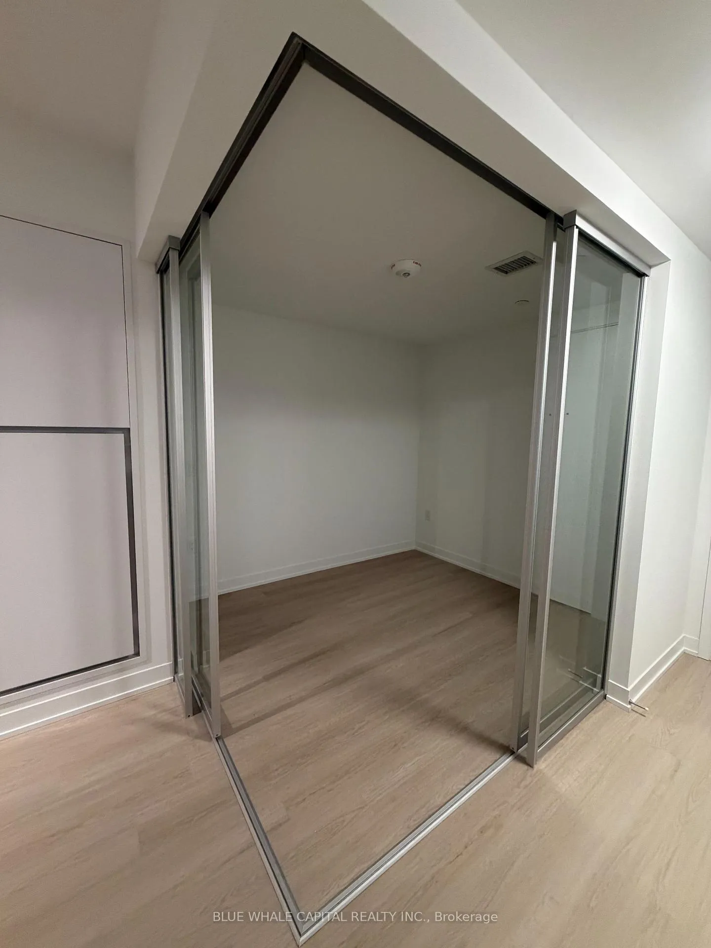 Photo 12 of Unit 512, 15 David Salomon Drive, Toronto, Flemingdon Park — HOMEH