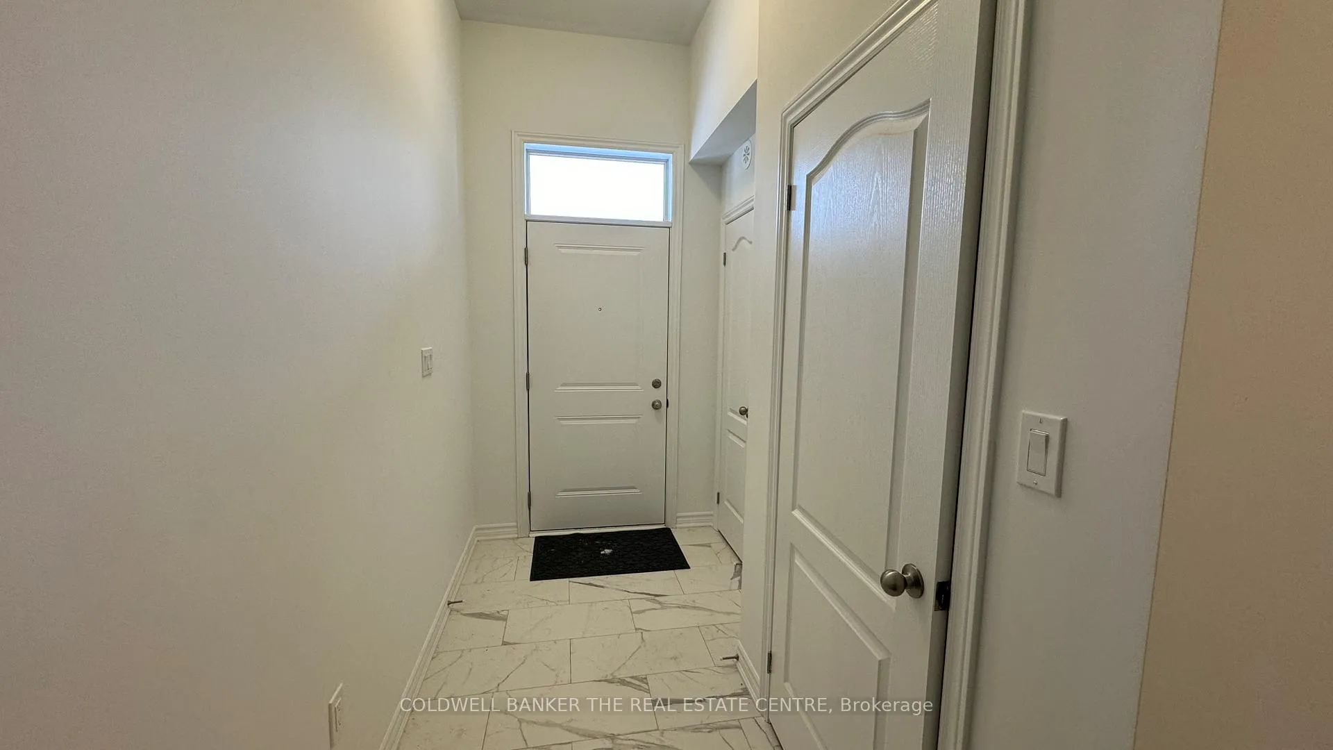 Photo 2 of 40 Springdale Avenue, Caledon, Rural Caledon — HOMEH