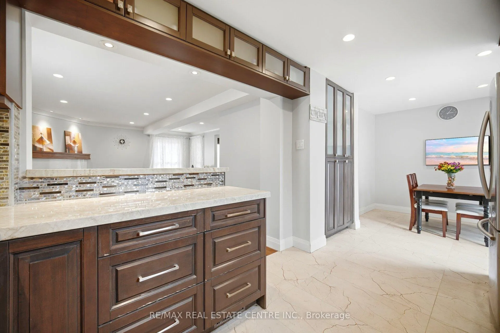 Photo 15 of 4626 Pemmican Trail, Mississauga, Hurontario — HOMEH