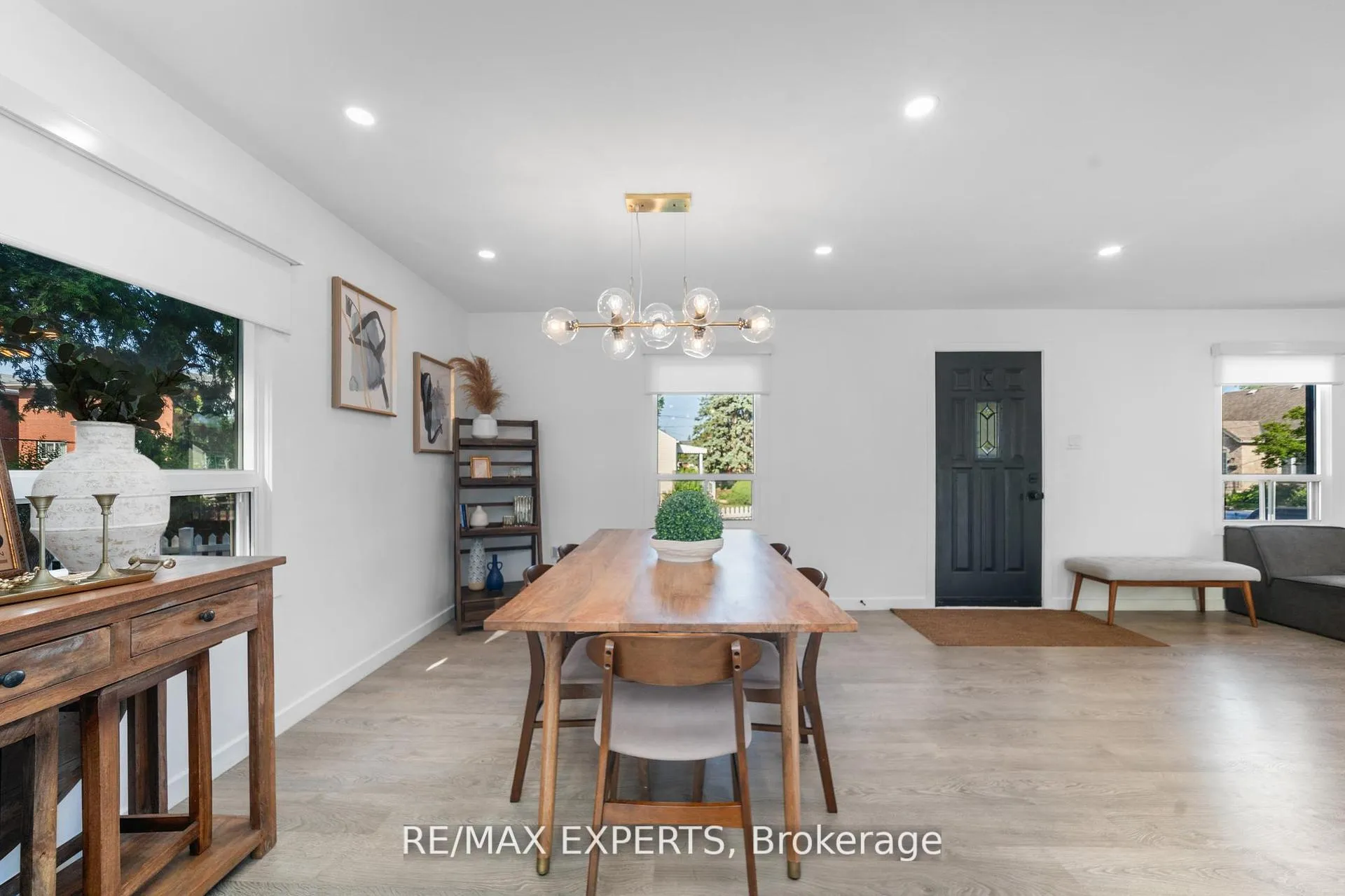 Photo 22 of 6 Mccallum Court, Etobicoke, Stonegate-Queensway — HOMEH