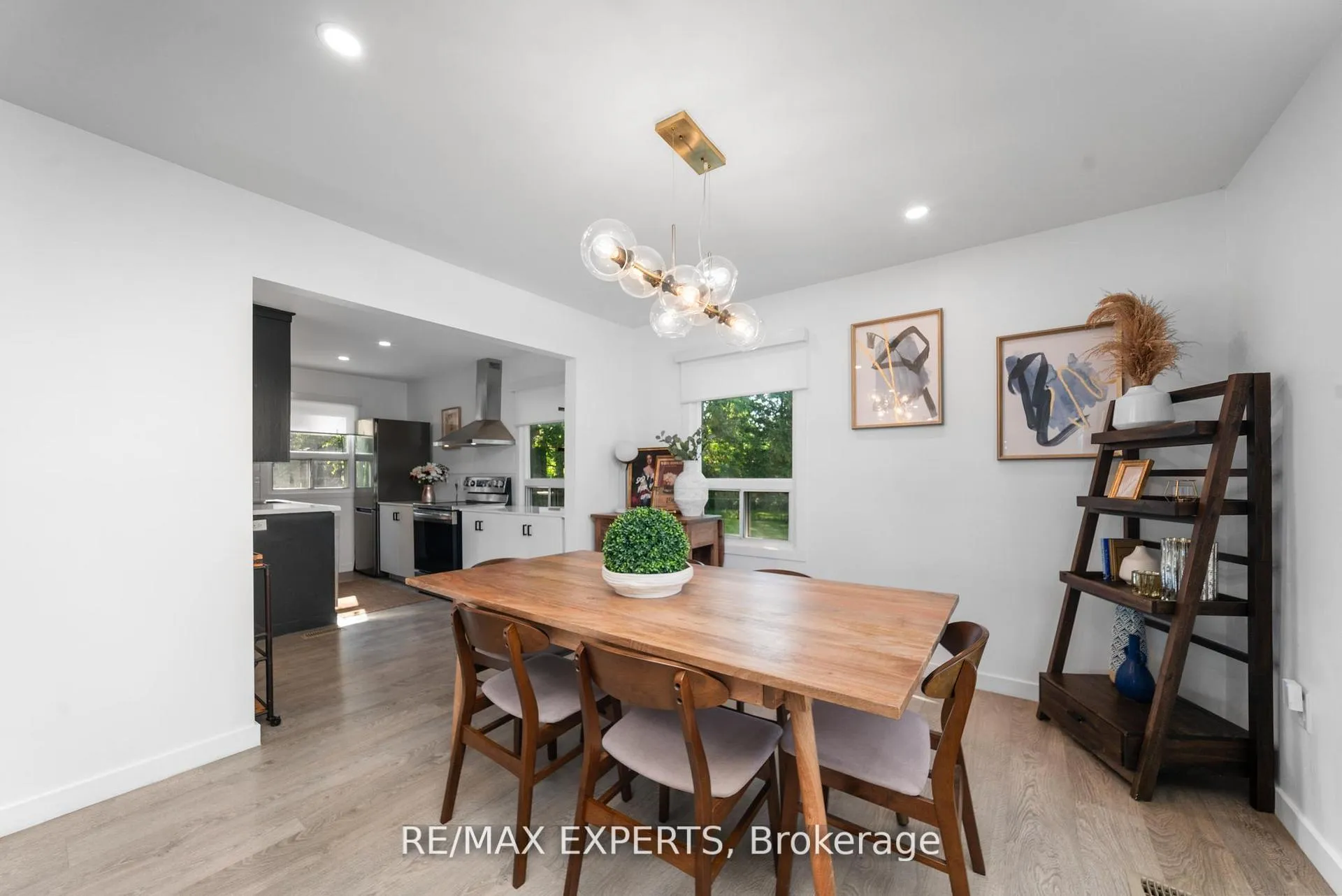 Photo 24 of 6 Mccallum Court, Etobicoke, Stonegate-Queensway — HOMEH