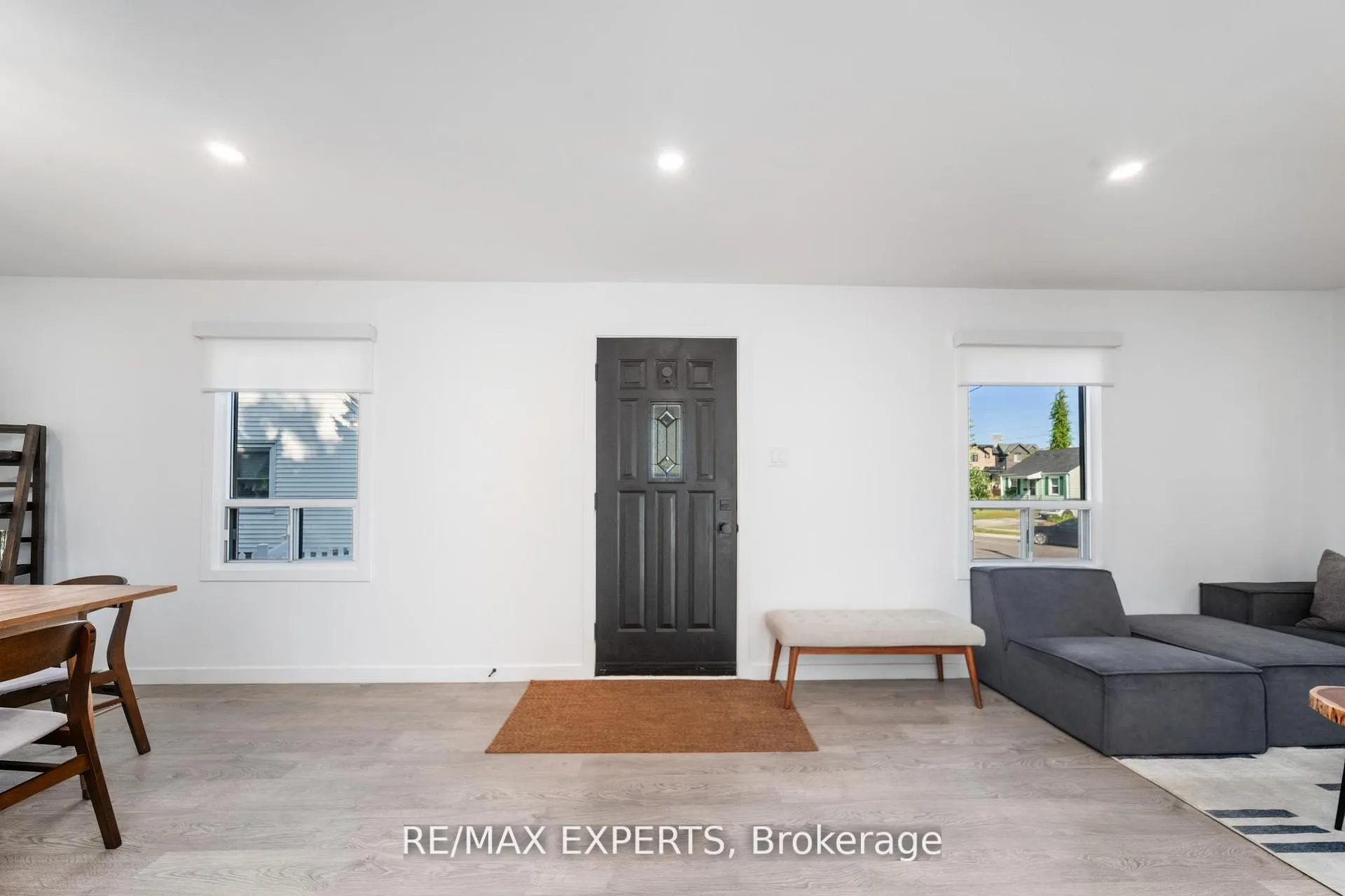 Photo 29 of 6 Mccallum Court, Etobicoke, Stonegate-Queensway — HOMEH