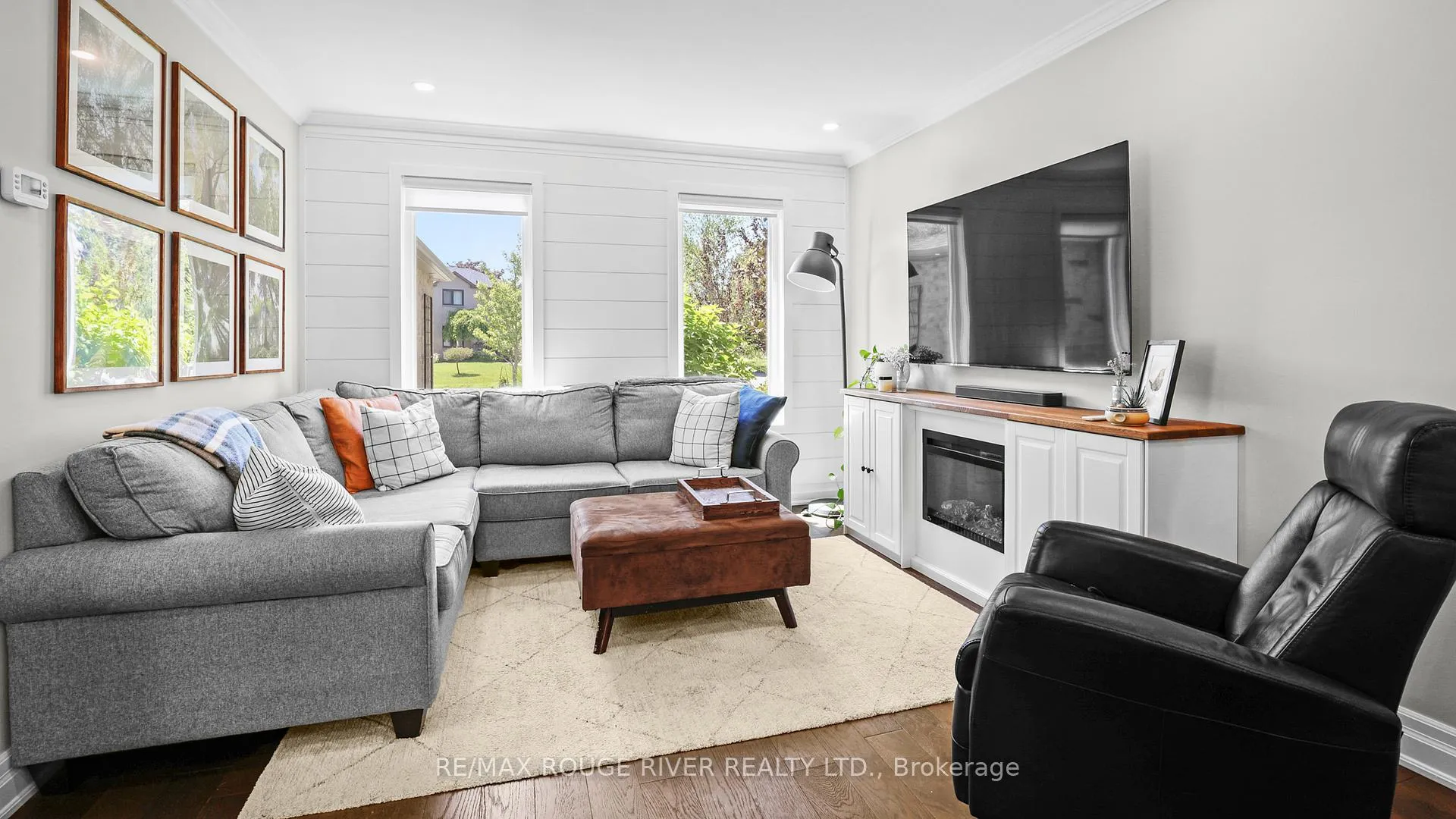 Photo 10 of 688 Beckworth Square, Pickering, Amberlea — HOMEH