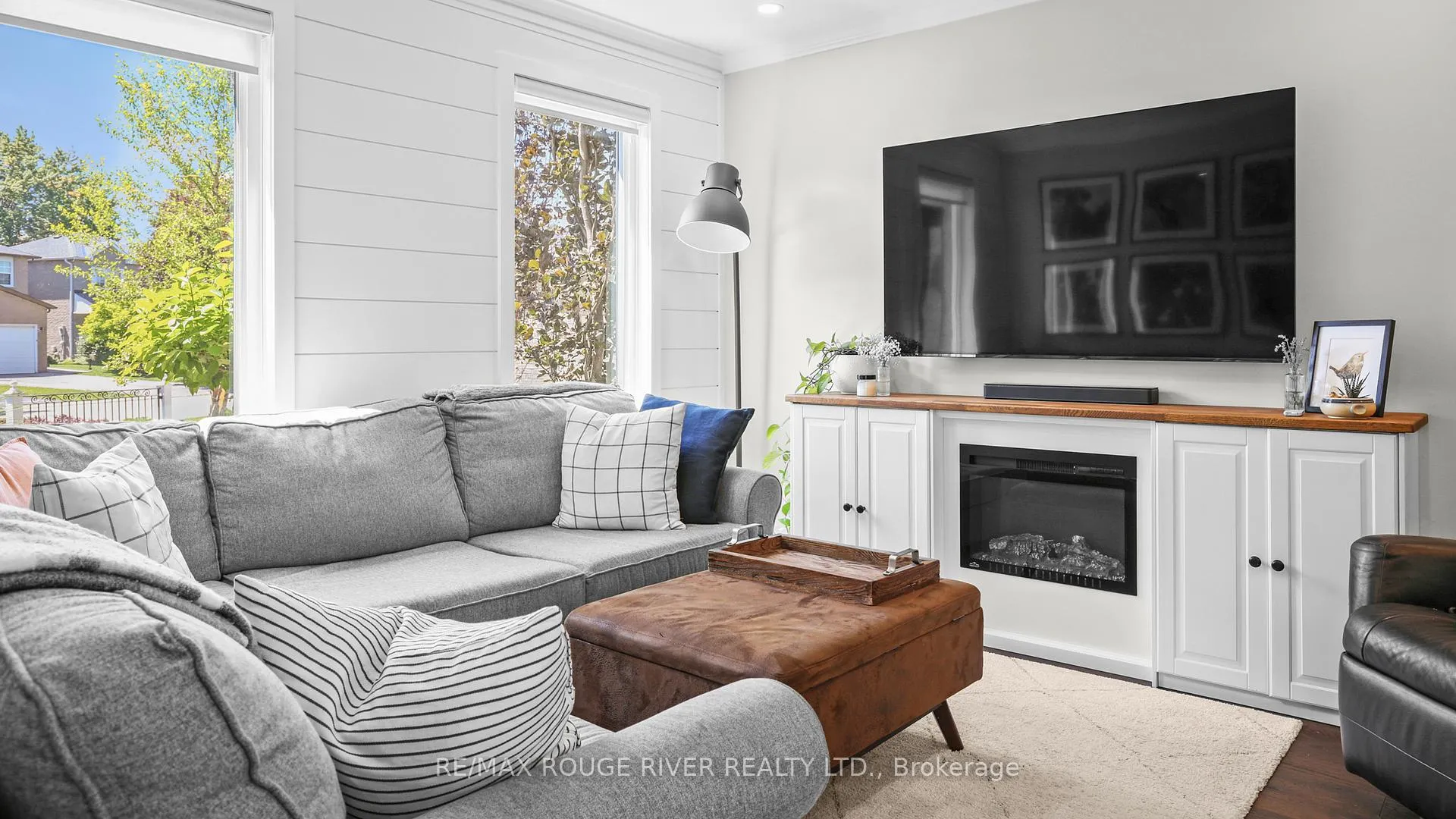 Photo 11 of 688 Beckworth Square, Pickering, Amberlea — HOMEH