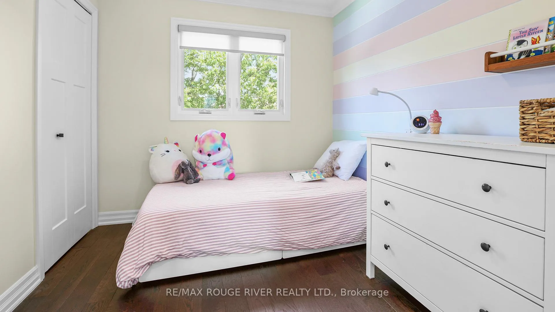 Photo 25 of 688 Beckworth Square, Pickering, Amberlea — HOMEH