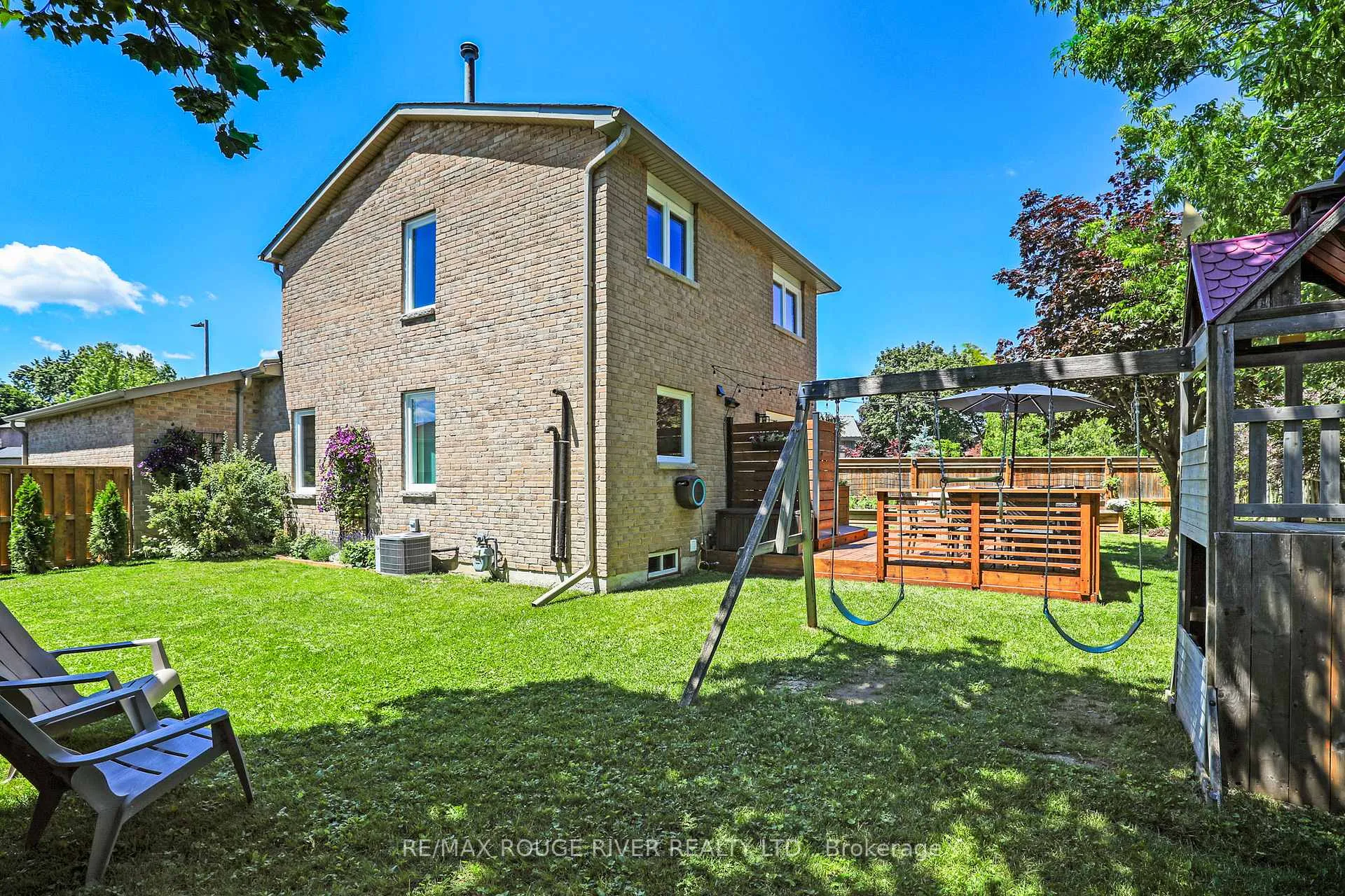 Photo 44 of 688 Beckworth Square, Pickering, Amberlea — HOMEH