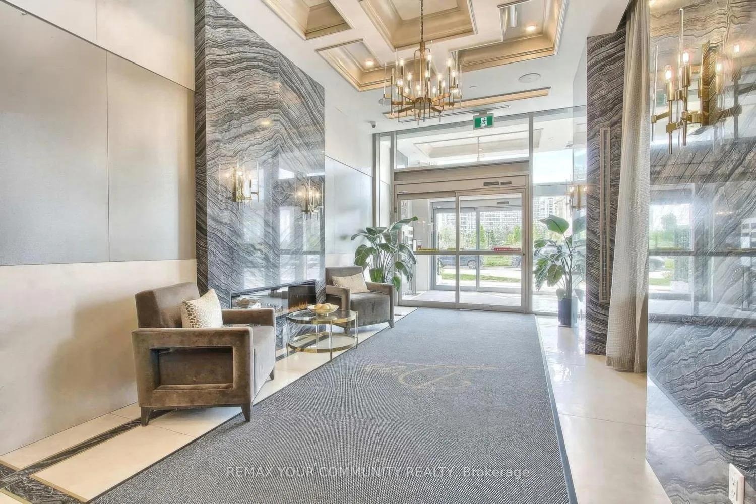 Photo 5 of Unit 22, 20 Gatineau Drive, Vaughan, Beverley Glen — HOMEH