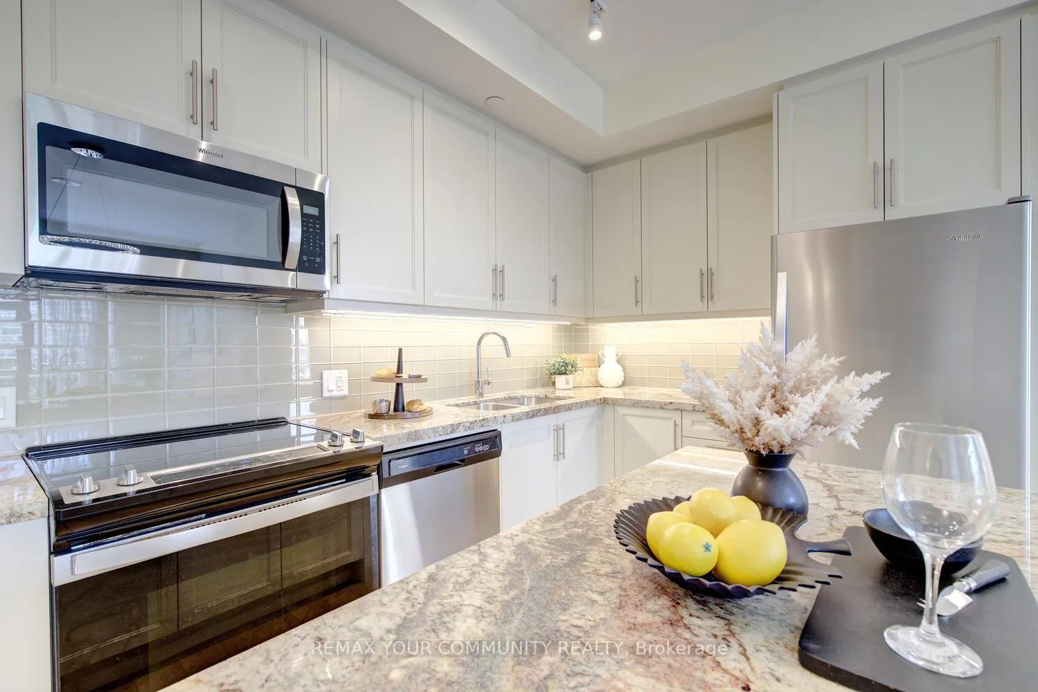 Photo 16 of Unit 22, 20 Gatineau Drive, Vaughan, Beverley Glen — HOMEH