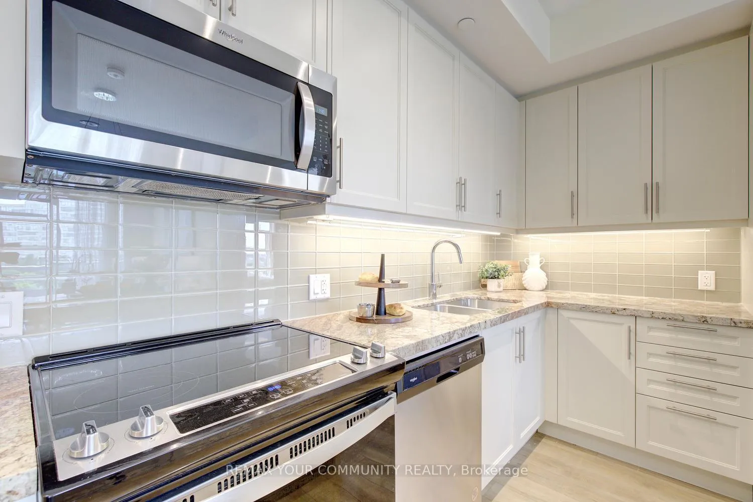 Photo 18 of Unit 22, 20 Gatineau Drive, Vaughan, Beverley Glen — HOMEH