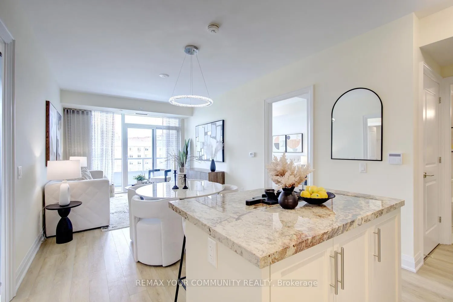 Photo 21 of Unit 22, 20 Gatineau Drive, Vaughan, Beverley Glen — HOMEH