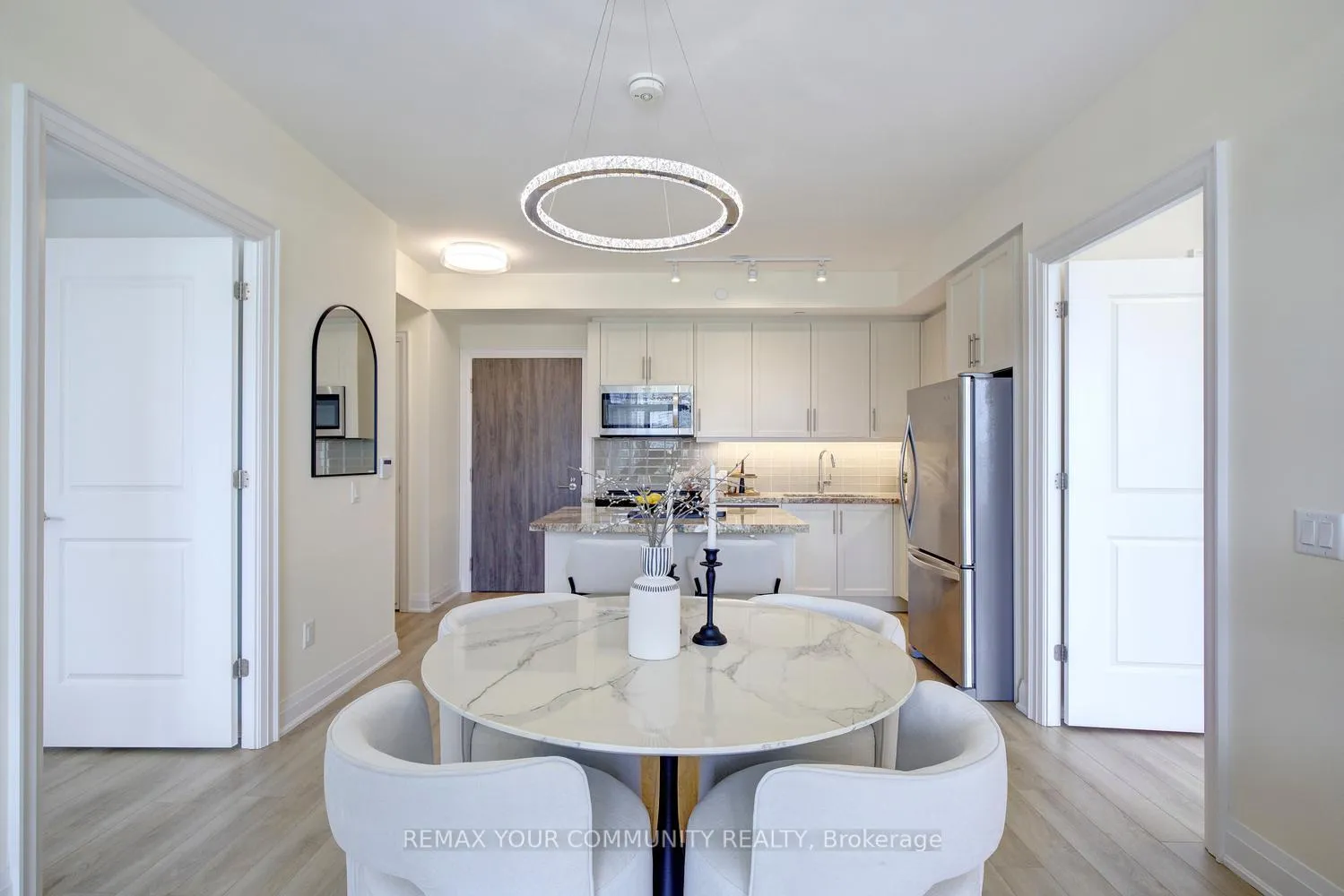 Photo 22 of Unit 22, 20 Gatineau Drive, Vaughan, Beverley Glen — HOMEH