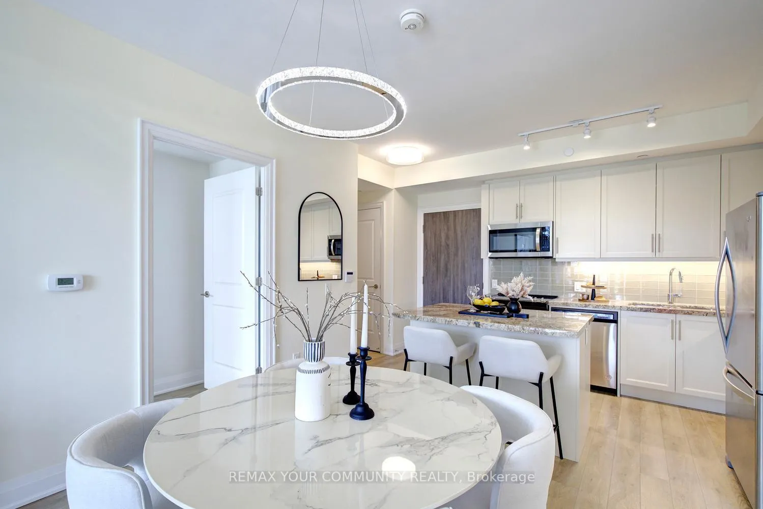 Photo 25 of Unit 22, 20 Gatineau Drive, Vaughan, Beverley Glen — HOMEH