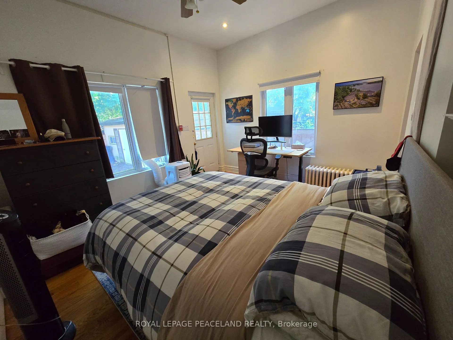 Photo 7 of Unit Main, 61 Madison Avenue, Toronto, The Annex — HOMEH