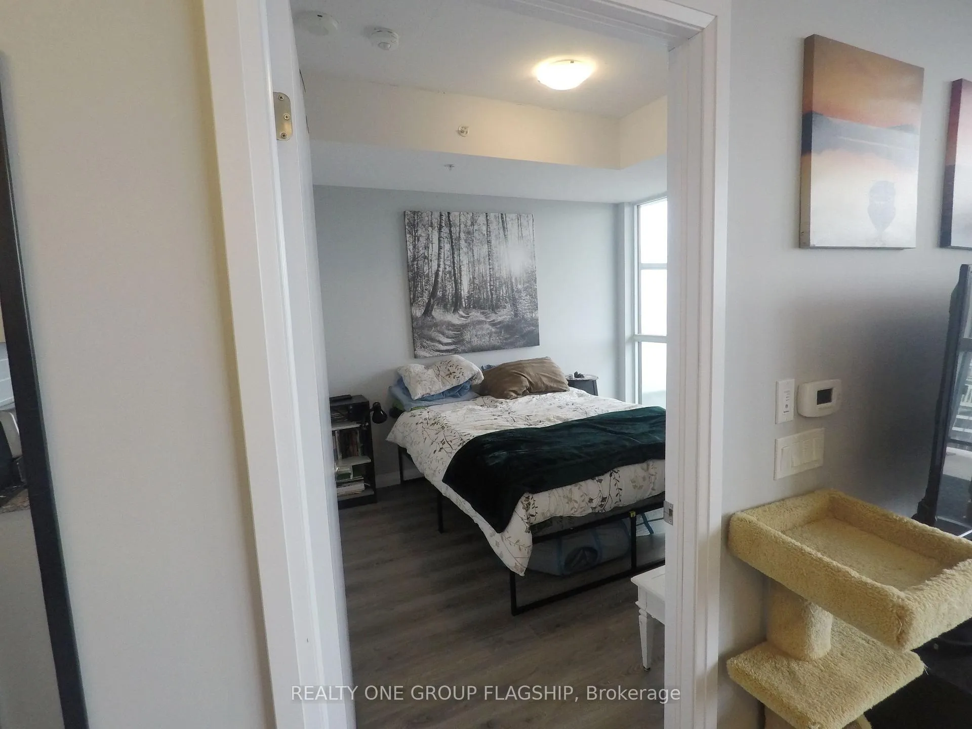 Photo 11 of 60 Charles Street, Kitchener, City Commercial Core — HOMEH
