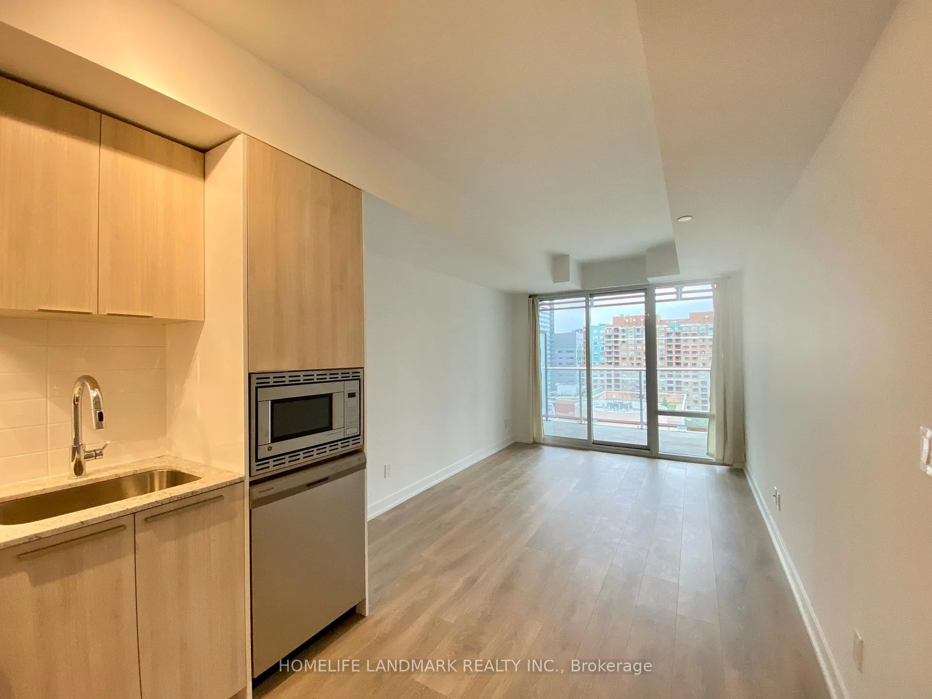 Photo 2 of Unit 1006, 18 Maitland Terrace, Toronto, Church-Yonge Corridor — HOMEH