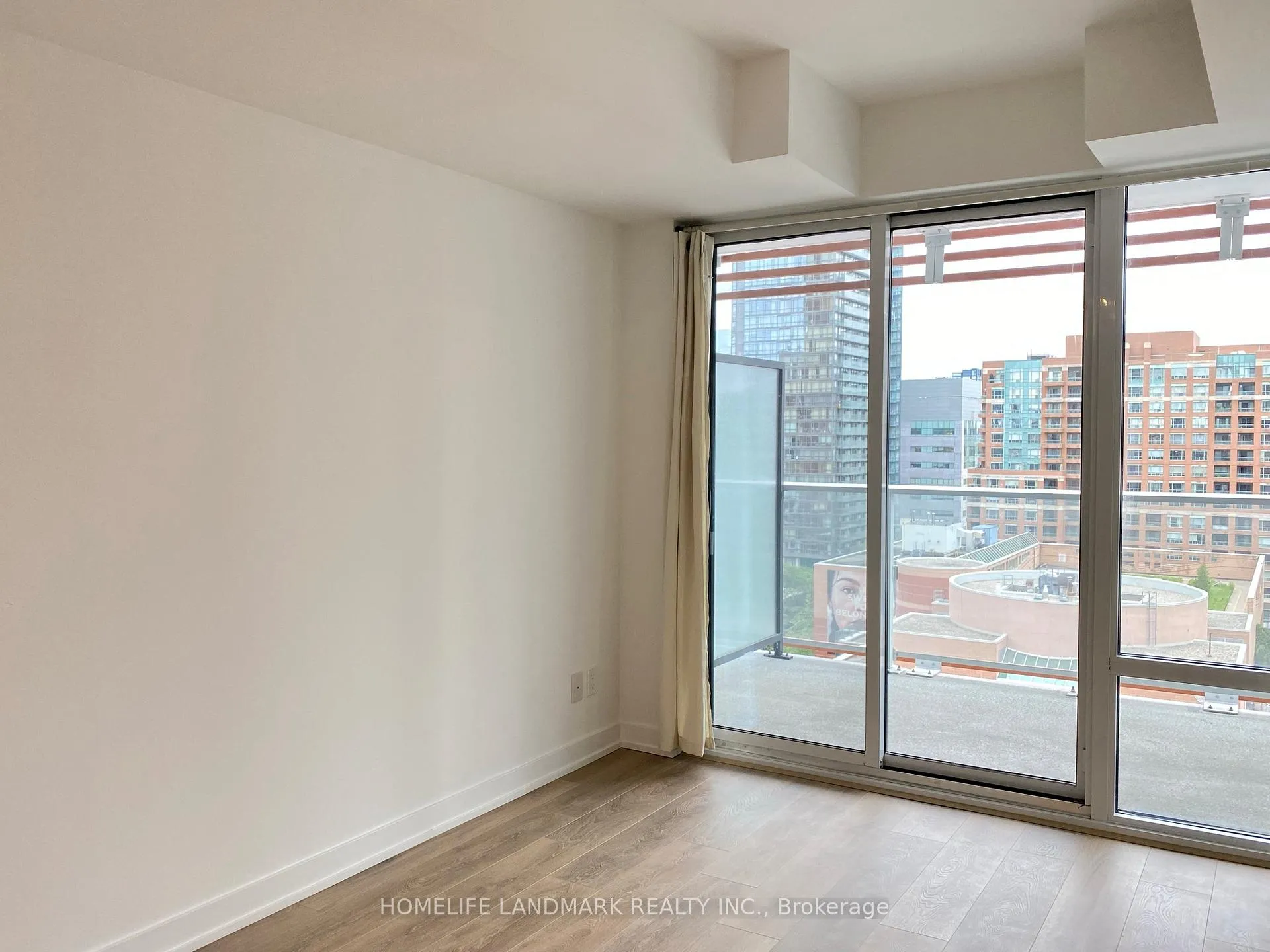 Photo 5 of Unit 1006, 18 Maitland Terrace, Toronto, Church-Yonge Corridor — HOMEH