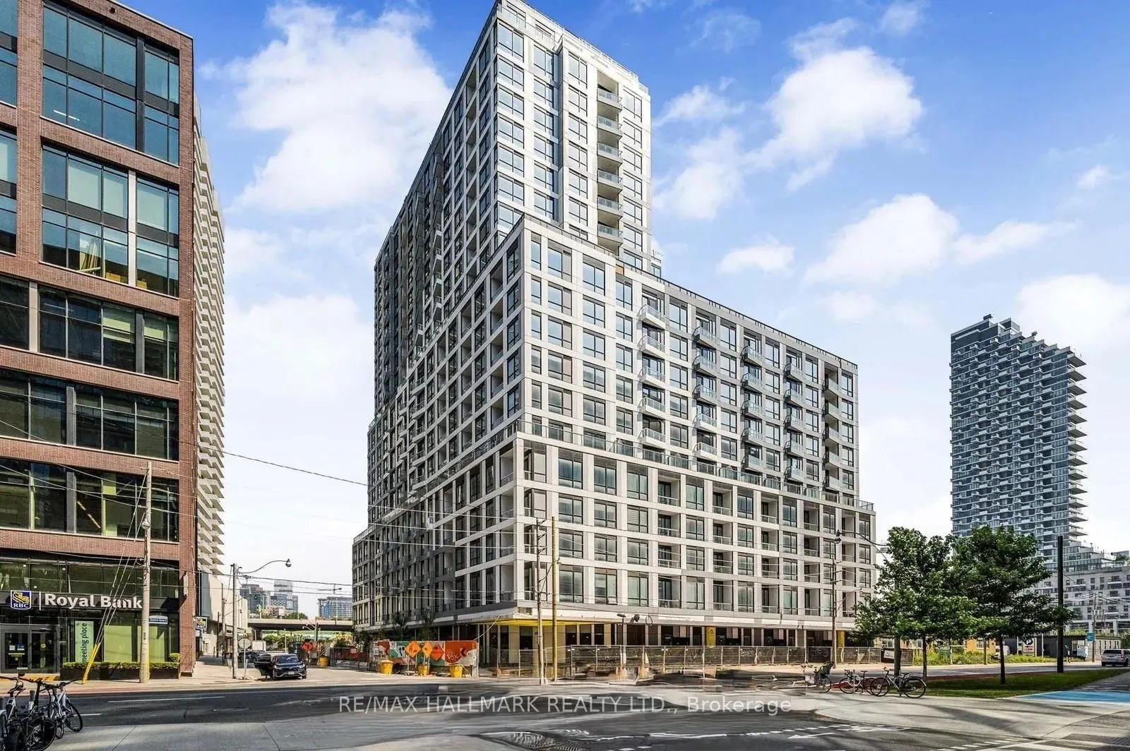 Photo 2 of Unit 407, 15 Richardson Street, Toronto, Waterfront Communities — HOMEH