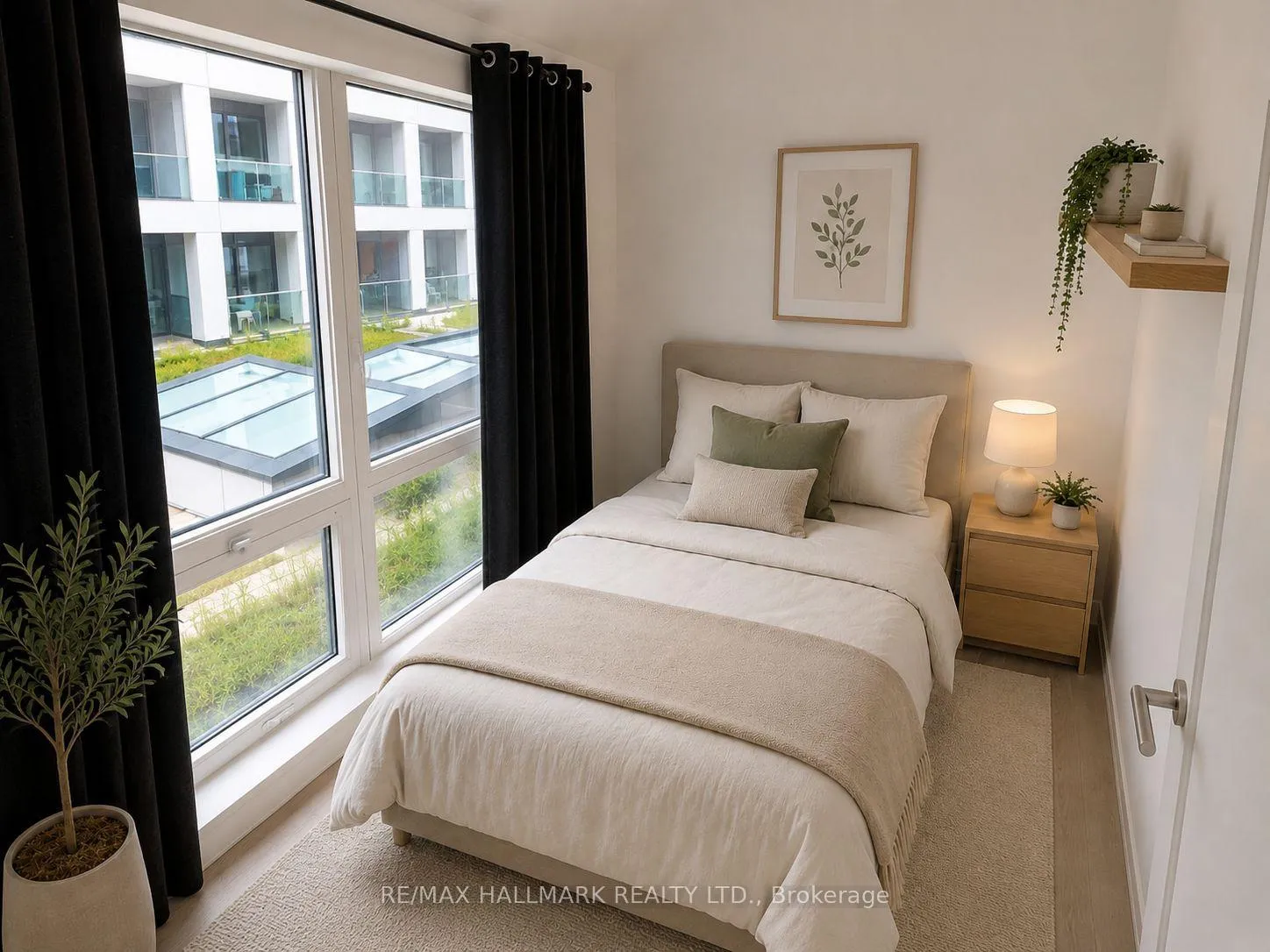 Photo 13 of Unit 407, 15 Richardson Street, Toronto, Waterfront Communities — HOMEH