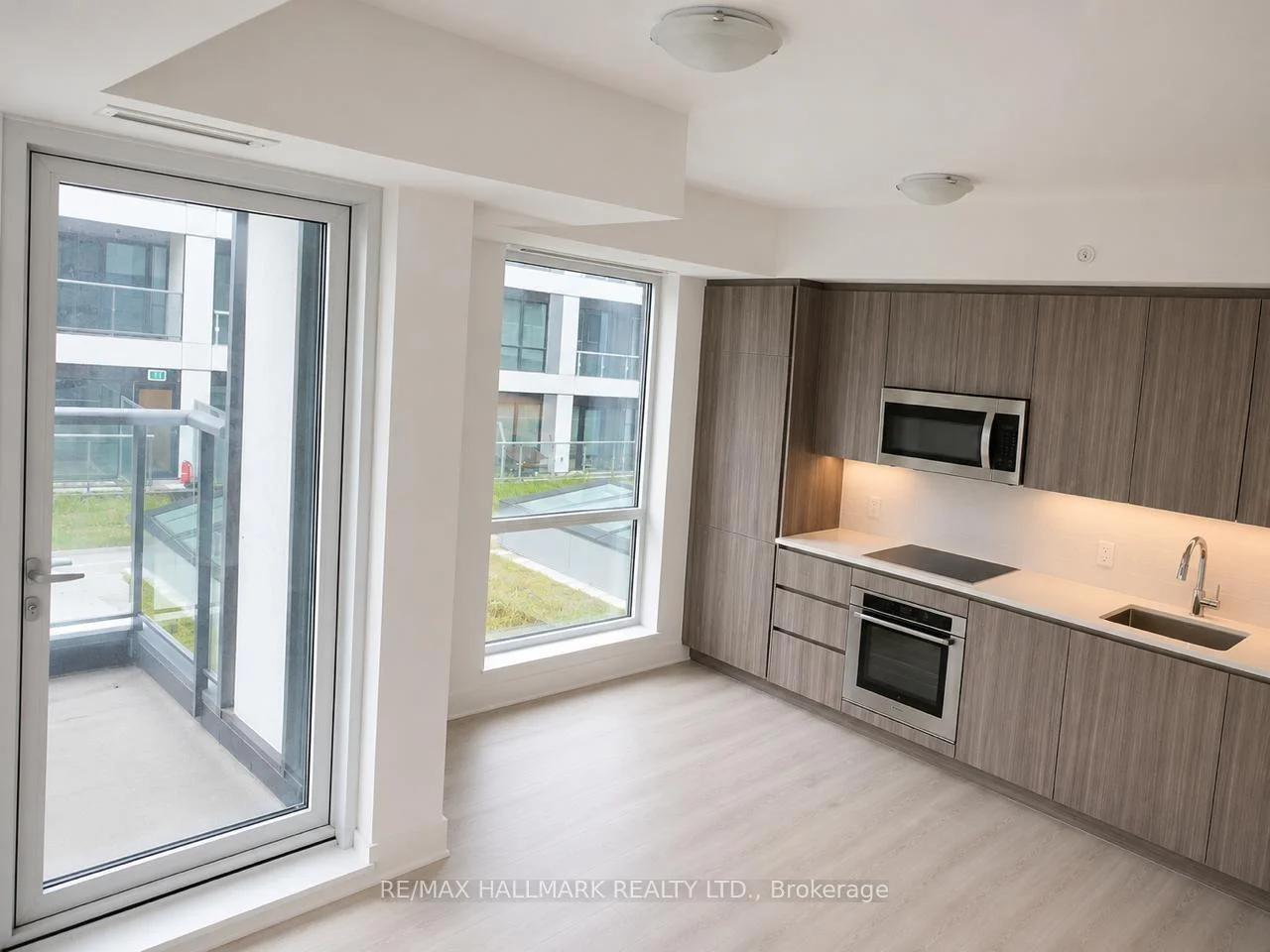 Photo 22 of Unit 407, 15 Richardson Street, Toronto, Waterfront Communities — HOMEH