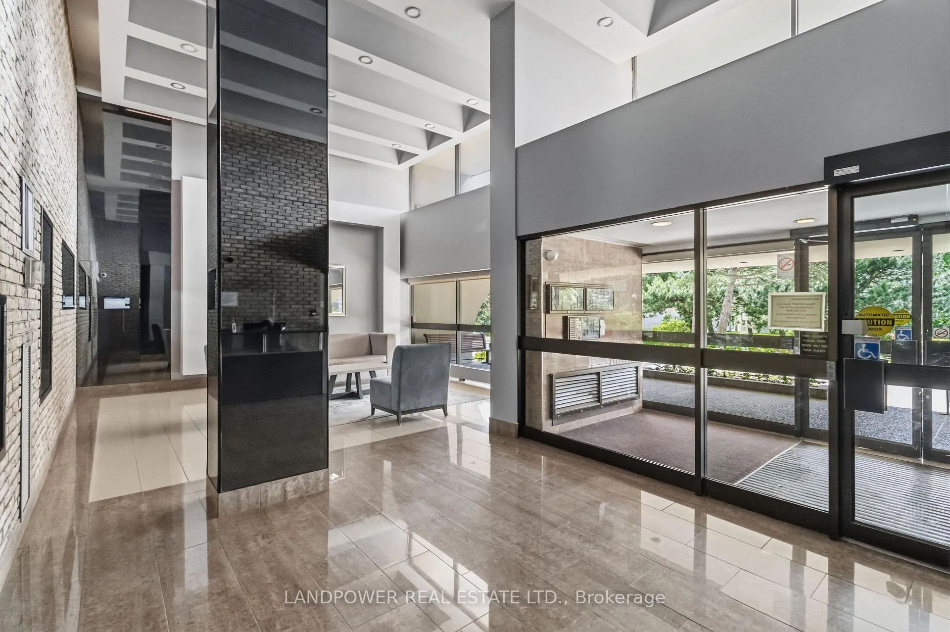 Photo 4 of Unit PH 14, 350 Seneca Hill Drive, North York, Don Valley Village — HOMEH