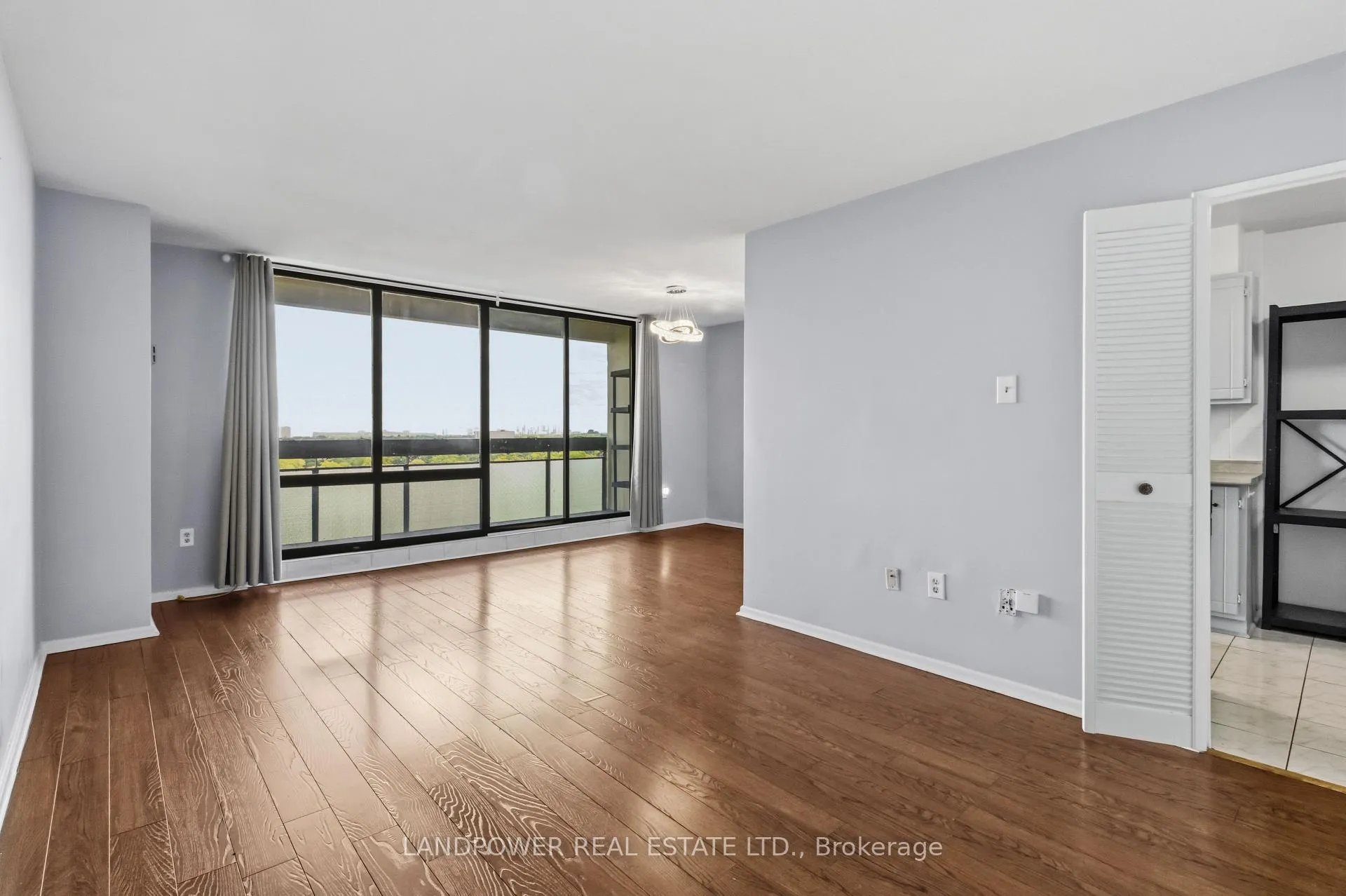 Photo 7 of Unit PH 14, 350 Seneca Hill Drive, North York, Don Valley Village — HOMEH