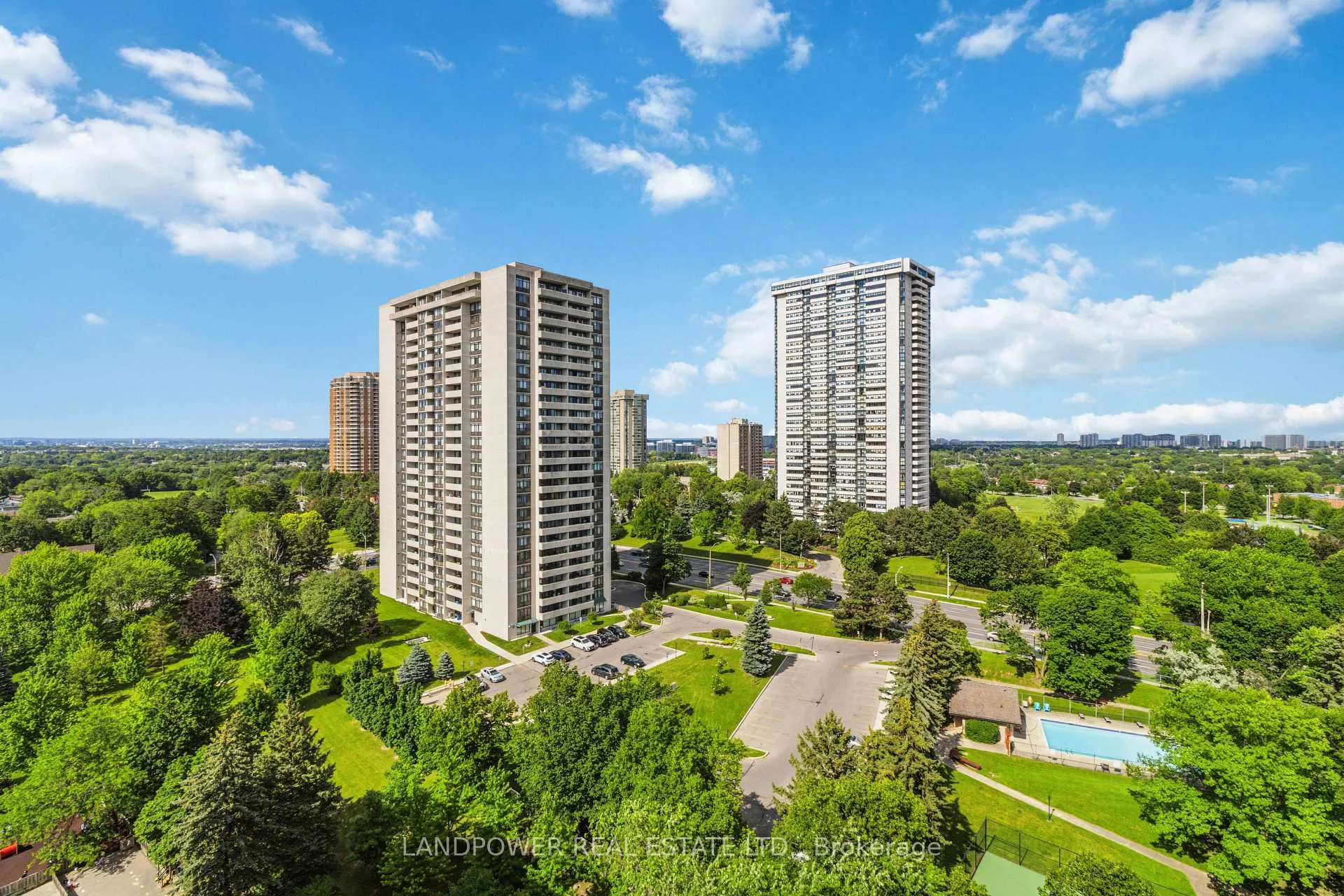 Photo 17 of Unit PH 14, 350 Seneca Hill Drive, North York, Don Valley Village — HOMEH