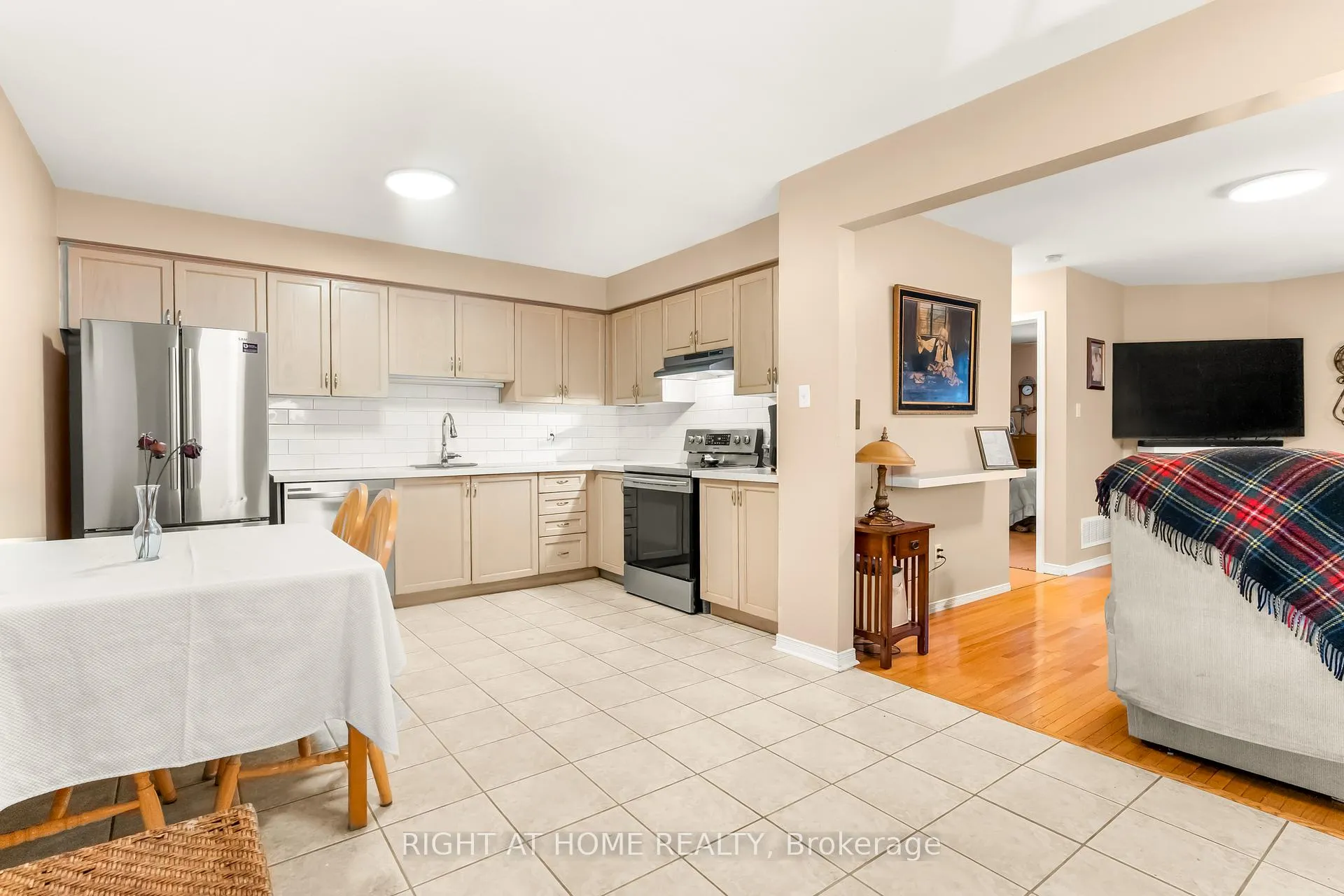 Photo 8 of 14 Tinsmith Street, Brampton, Northwest Sandalwood Parkway — HOMEH