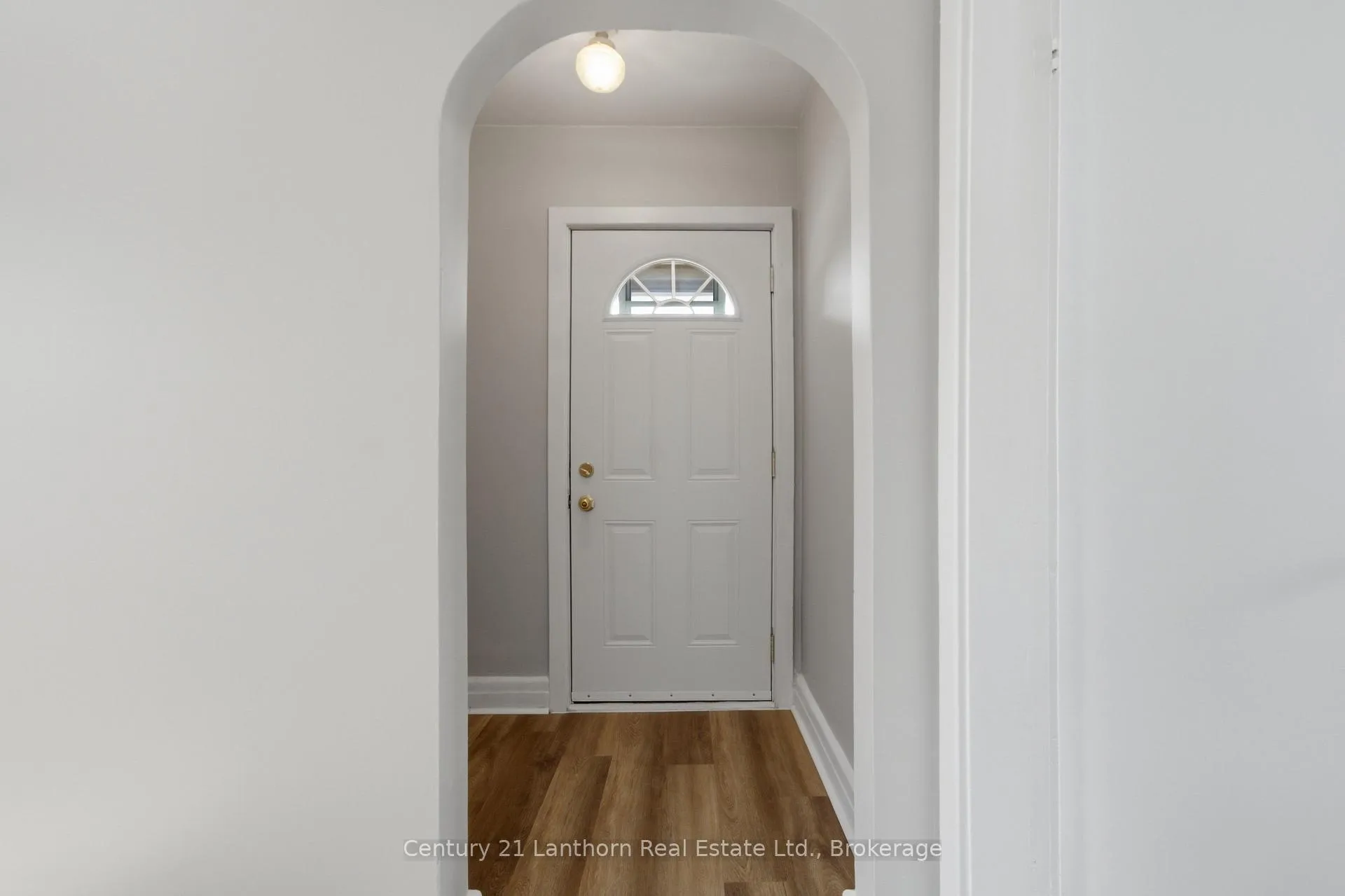Photo 4 of 151 Hastings Drive, Belleville, Belleville Ward — HOMEH