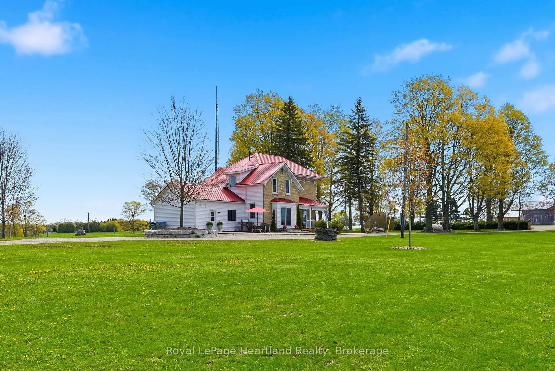 Photo 4 of 42148 Salem Road, Morris Turnberry, Turnberry — HOMEH