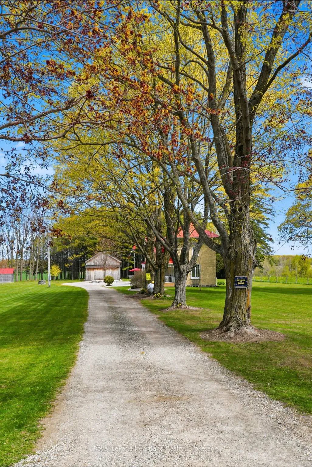 Photo 5 of 42148 Salem Road, Morris Turnberry, Turnberry — HOMEH