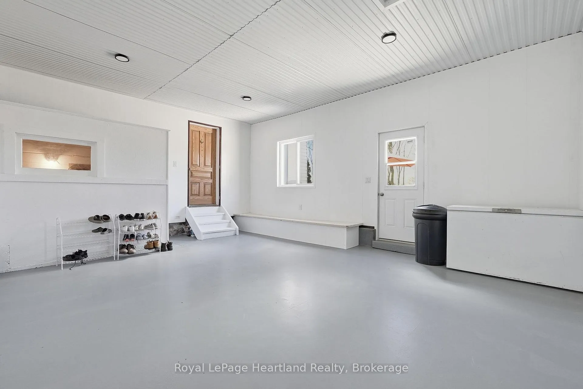 Photo 30 of 42148 Salem Road, Morris Turnberry, Turnberry — HOMEH