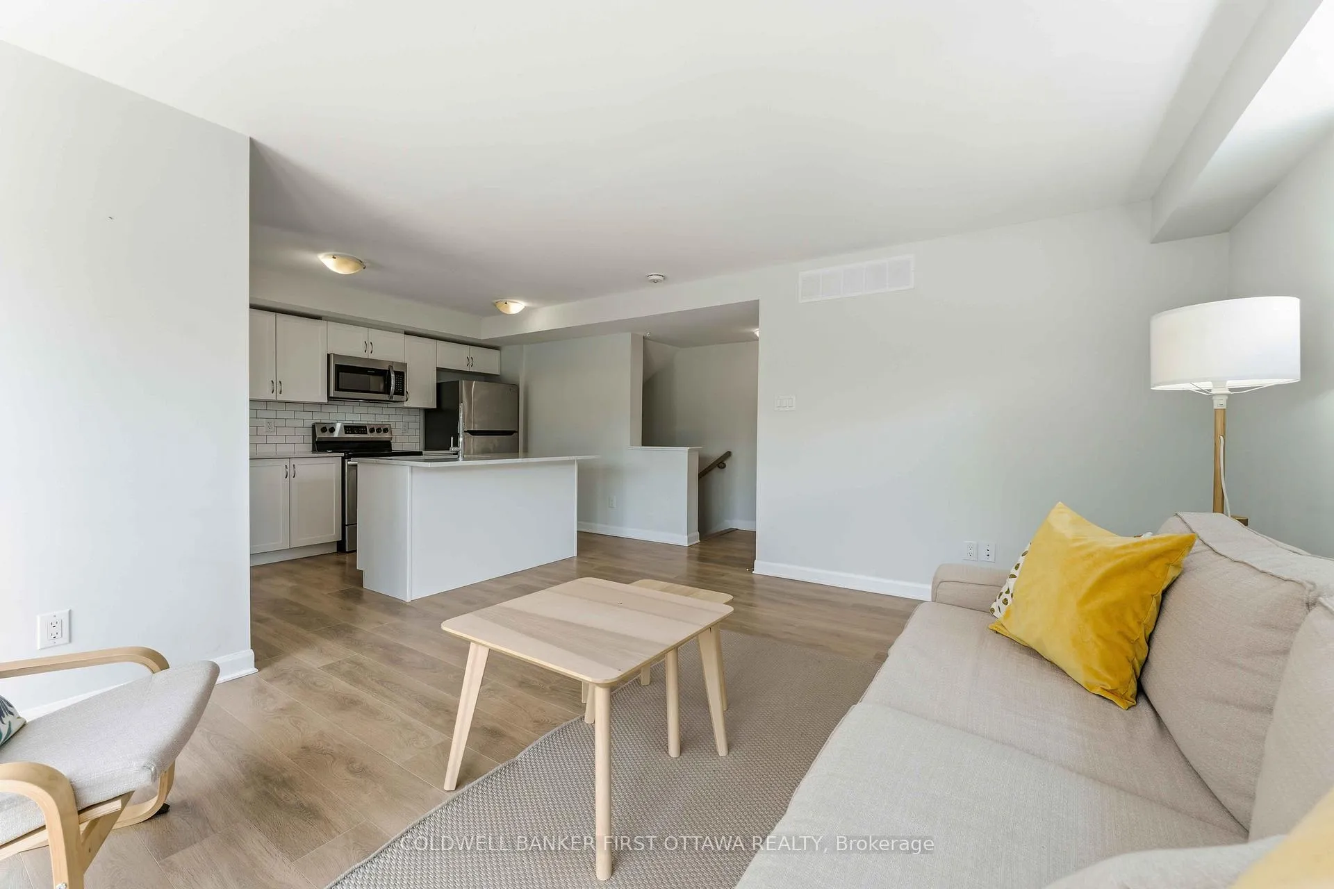 Photo 8 of Unit 16, 415A Eldorado Private, Ottawa, Kanata - Morgan's Grant/South March — HOMEH