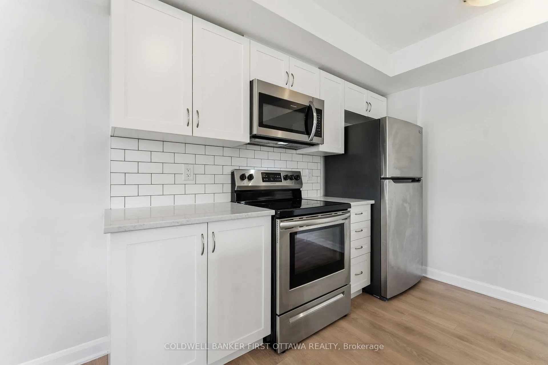 Photo 11 of Unit 16, 415A Eldorado Private, Ottawa, Kanata - Morgan's Grant/South March — HOMEH