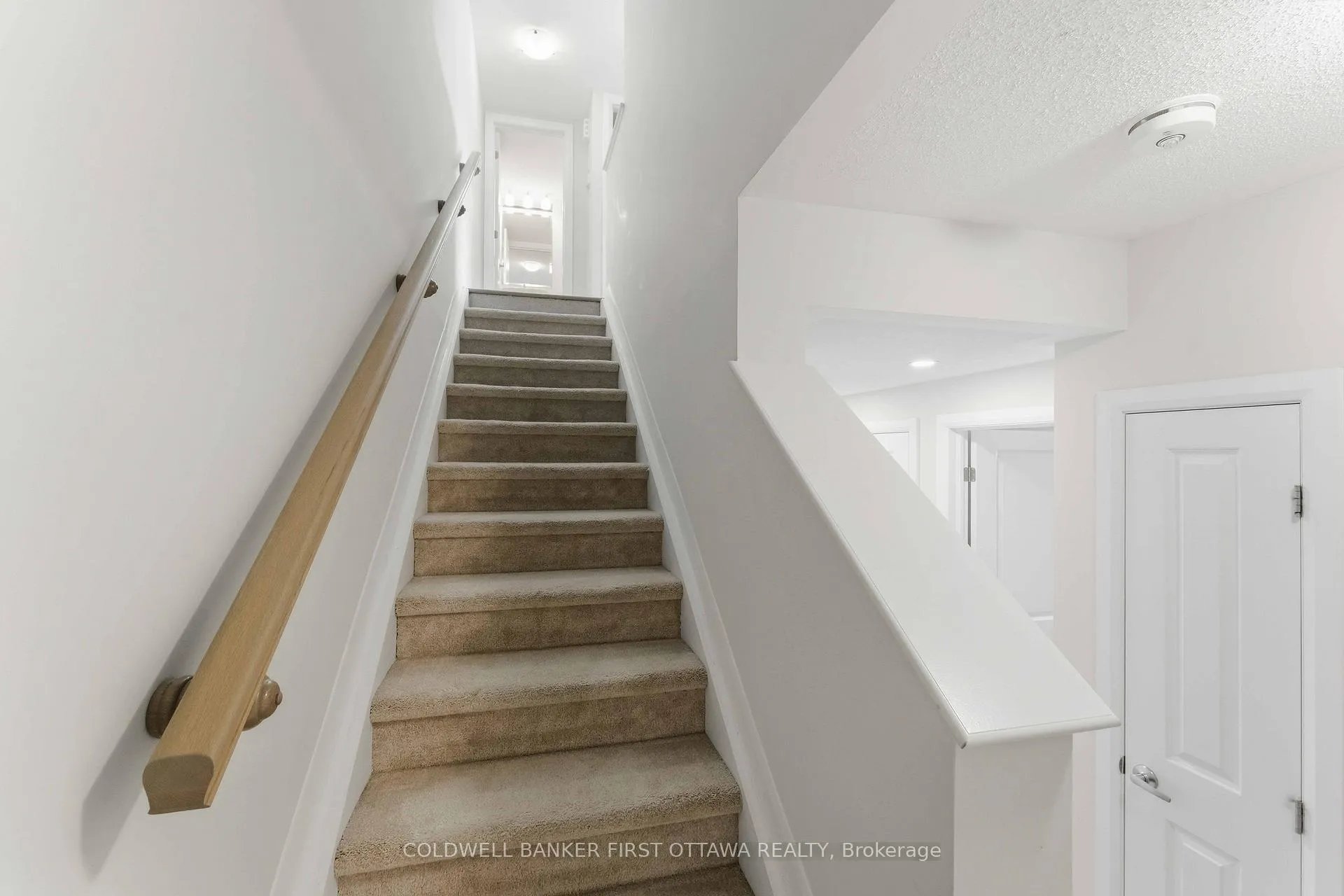 Photo 21 of Unit 16, 415A Eldorado Private, Ottawa, Kanata - Morgan's Grant/South March — HOMEH