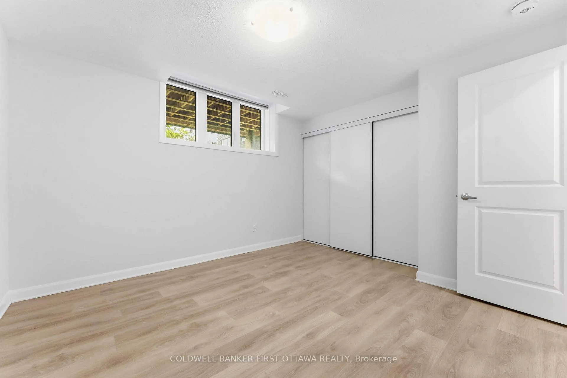 Photo 23 of Unit 16, 415A Eldorado Private, Ottawa, Kanata - Morgan's Grant/South March — HOMEH