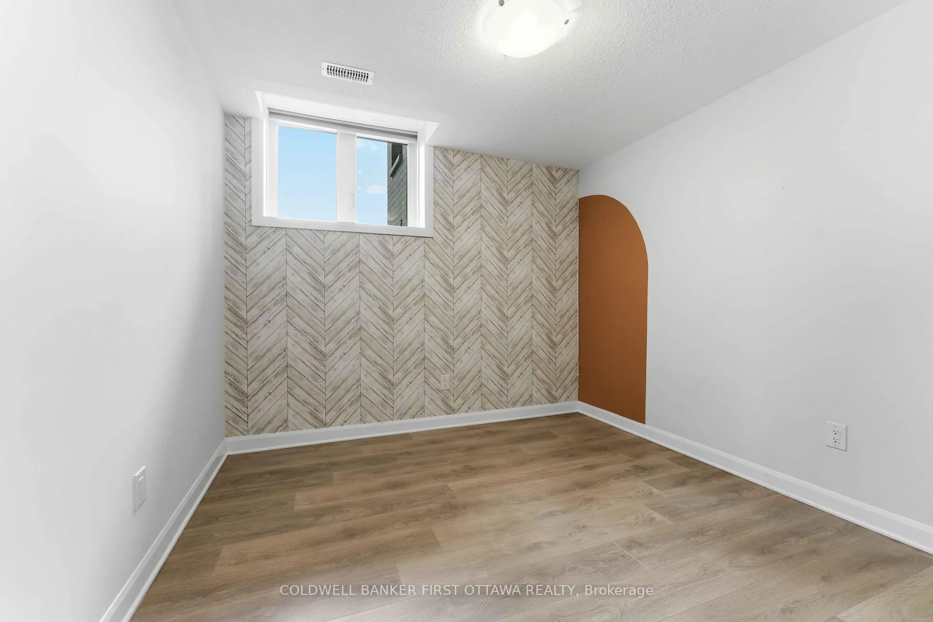 Photo 26 of Unit 16, 415A Eldorado Private, Ottawa, Kanata - Morgan's Grant/South March — HOMEH