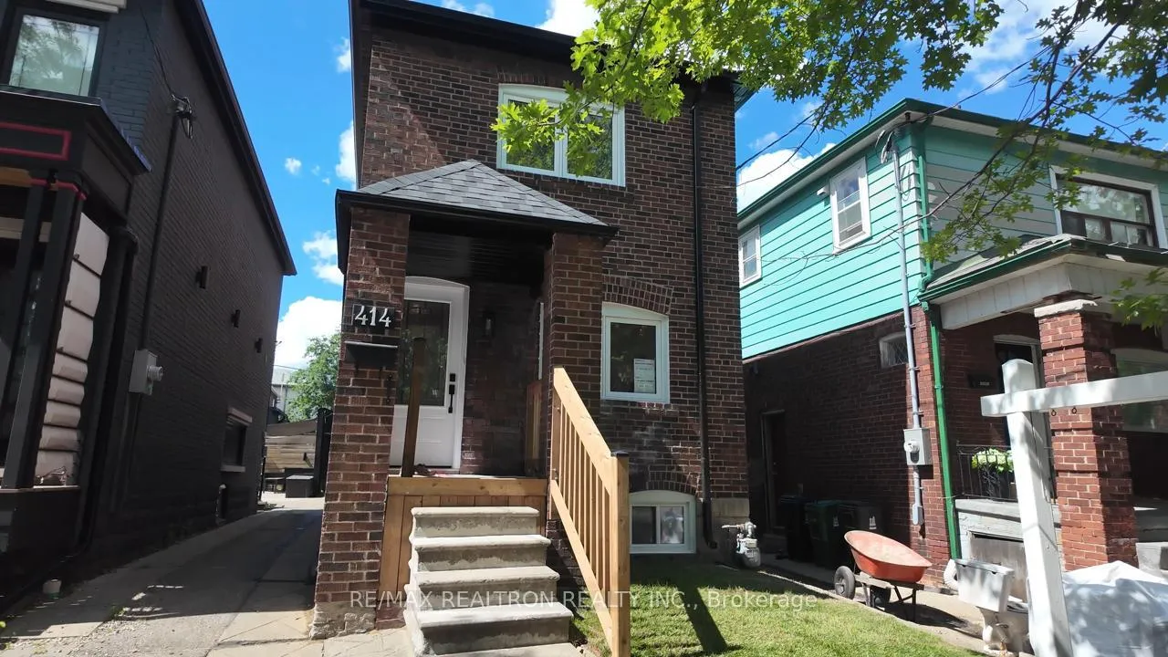 Photo 2 of 414 Mortimer Avenue, Toronto, Danforth Village-East York — HOMEH