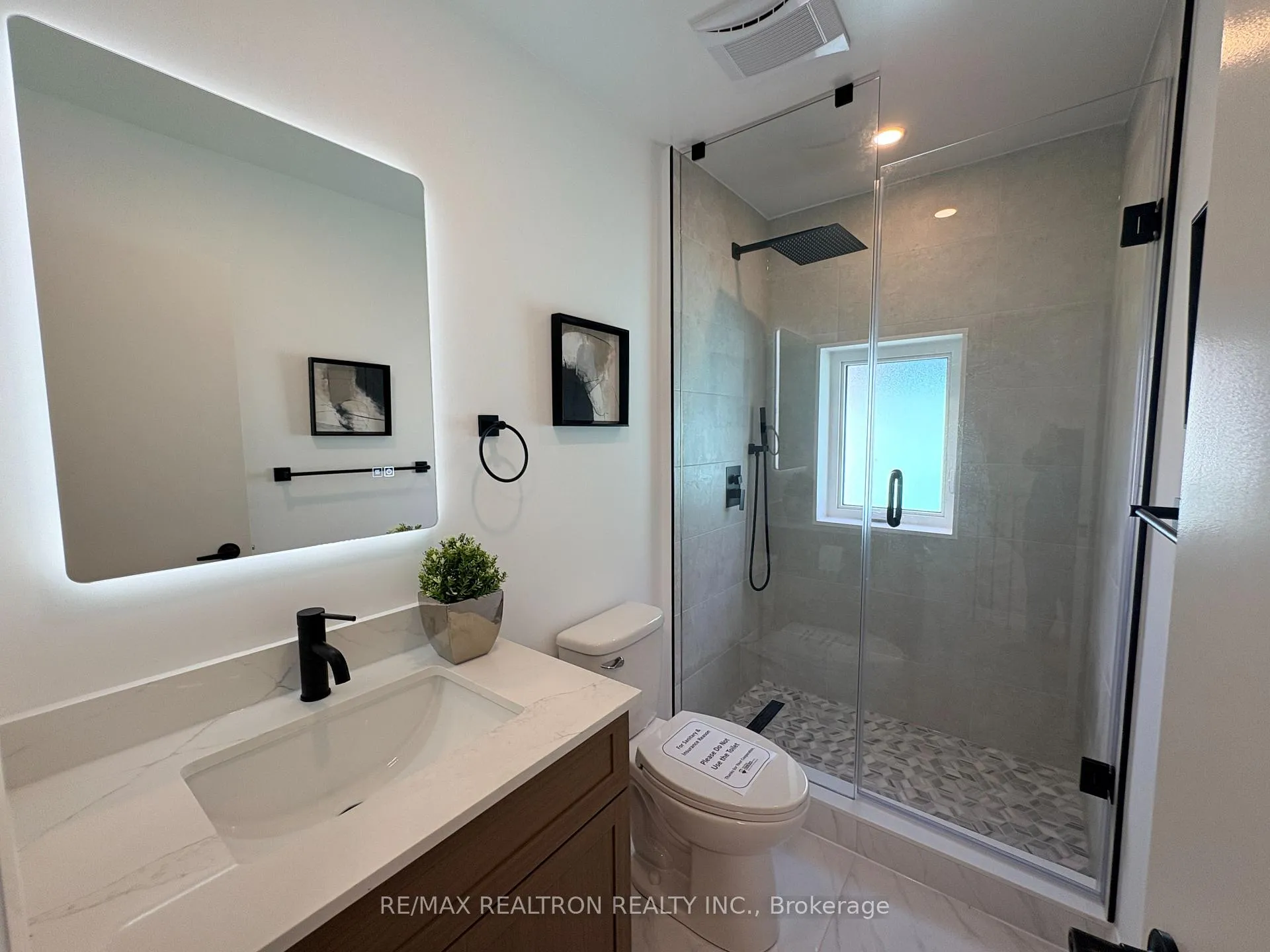 Photo 13 of 414 Mortimer Avenue, Toronto, Danforth Village-East York — HOMEH