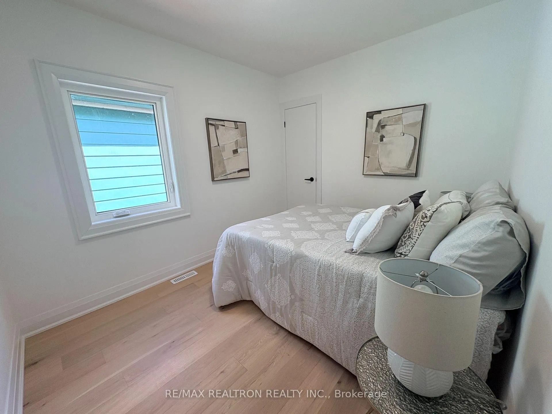 Photo 15 of 414 Mortimer Avenue, Toronto, Danforth Village-East York — HOMEH