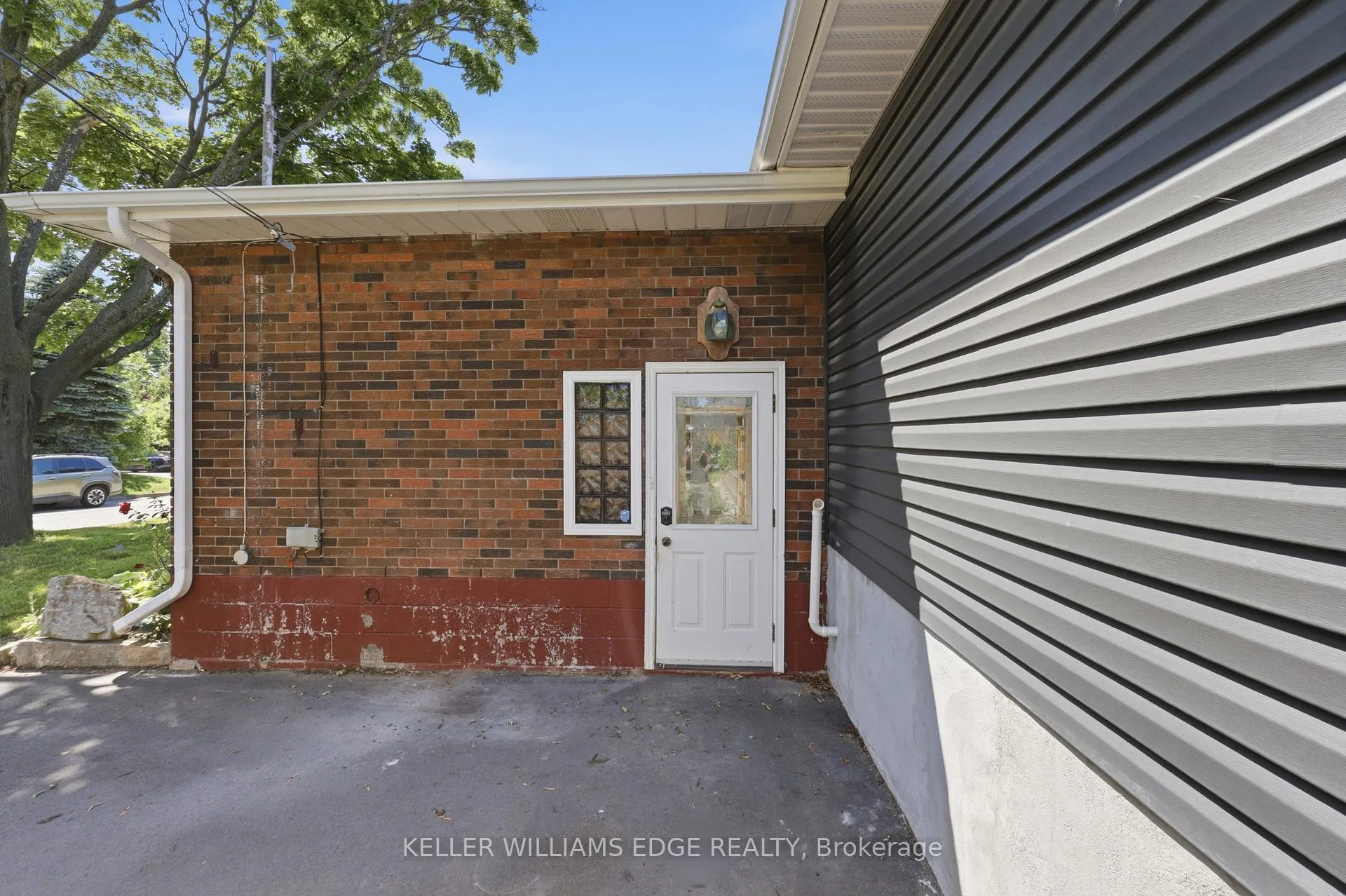 Photo 12 of 153 West 28th Street, Hamilton, Westcliffe — HOMEH