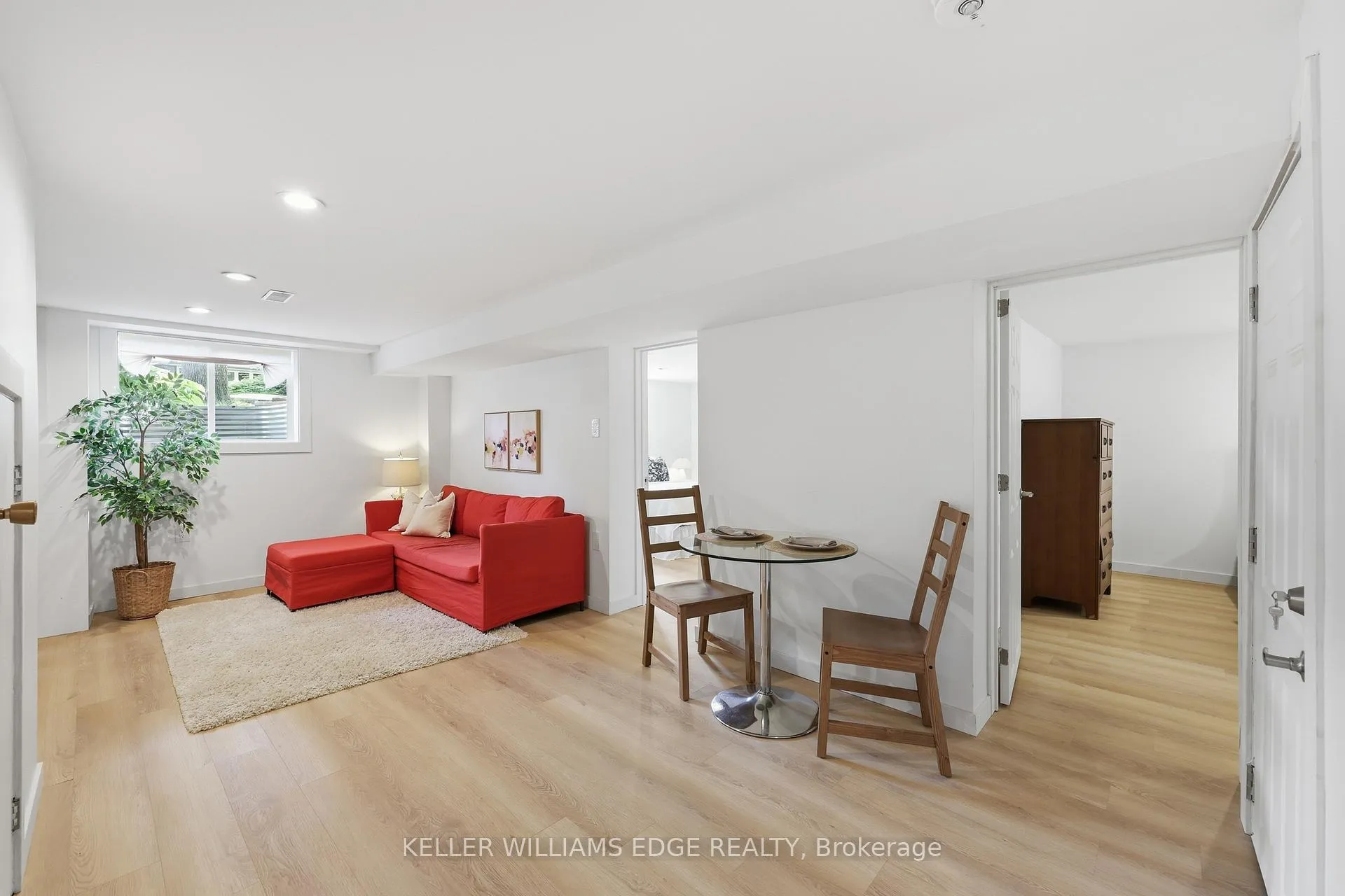 Photo 13 of 153 West 28th Street, Hamilton, Westcliffe — HOMEH